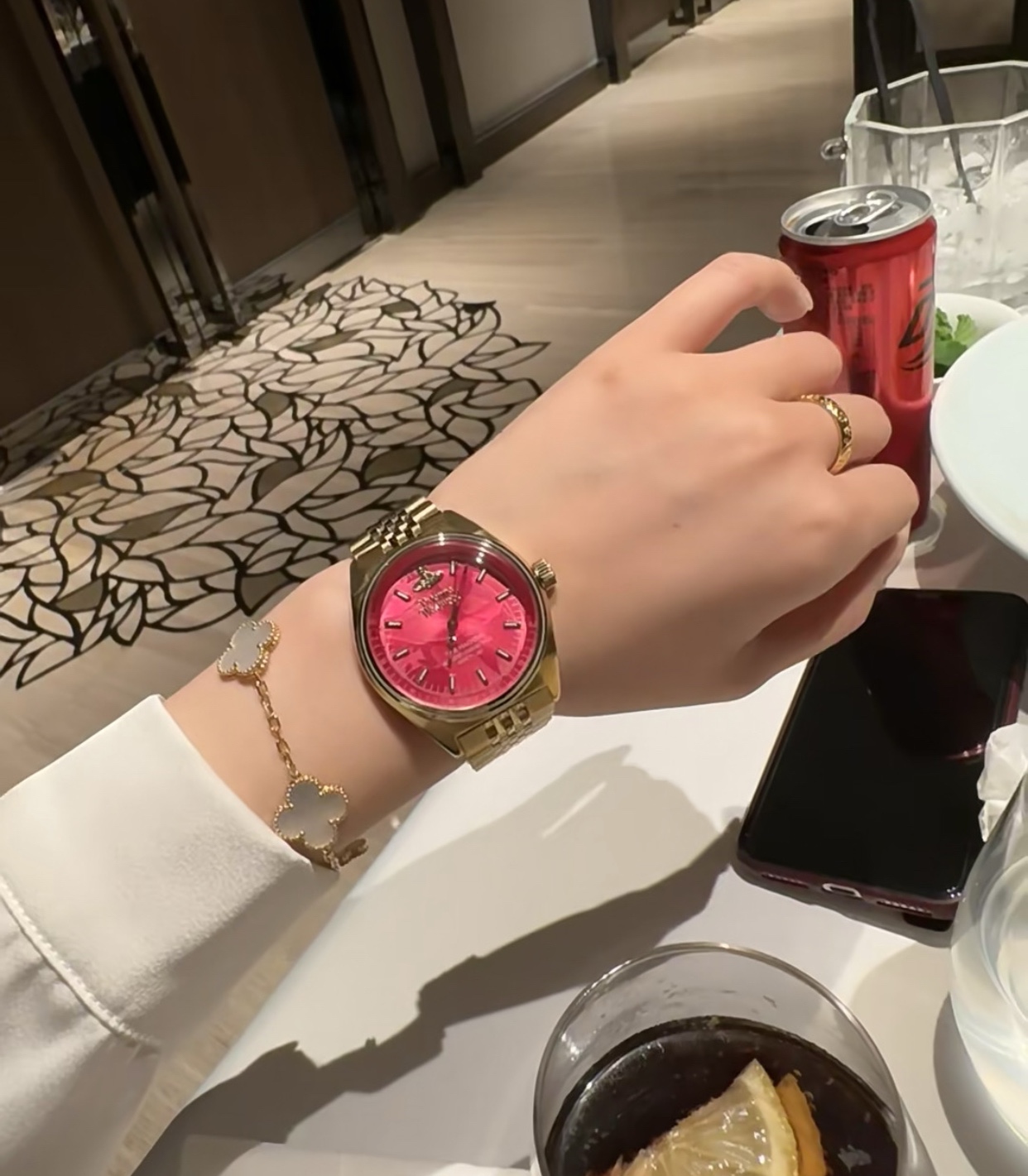 paired with a bracelet finished in an understated - Comprehensive 4