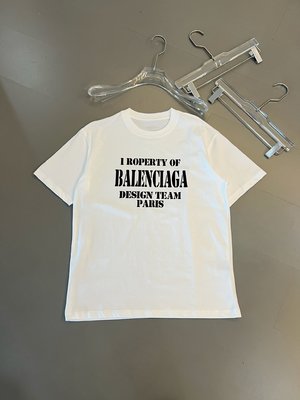 Is it illegal to buy dupe Balenciaga AAAA Clothing T-Shirt Spring Collection Fashion Short Sleeve