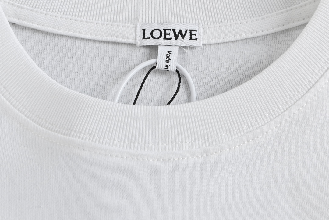 Loewe/罗意威 23ss 口袋立体刺绣短袖