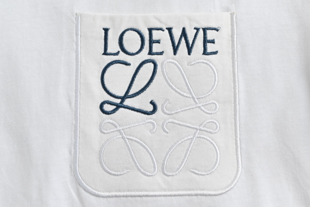 Loewe/罗意威 23ss 口袋立体刺绣短袖