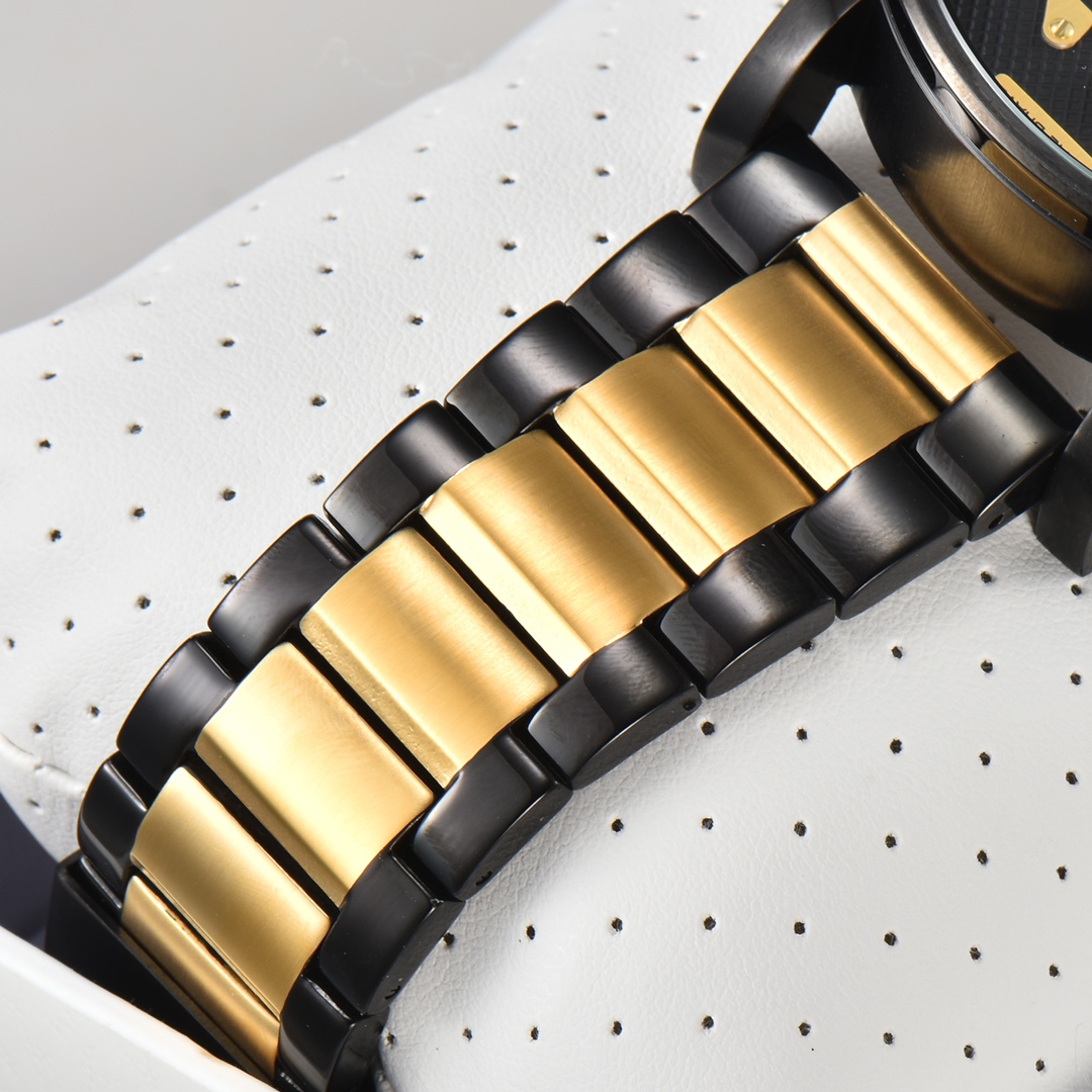 DIESEL DZ7465 Watch: Capricorn Quartz Core, Steel Wrap, Reinforced Glass - 图片 2