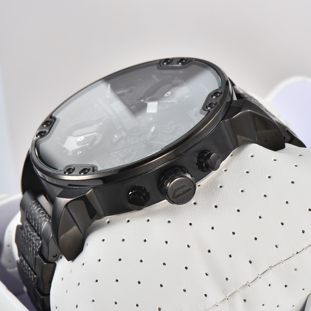 “DIESEL DZ7468 Watch: Capricorn Quartz Core, Zirconium Steel, Reinforced Glass” - 图片 6