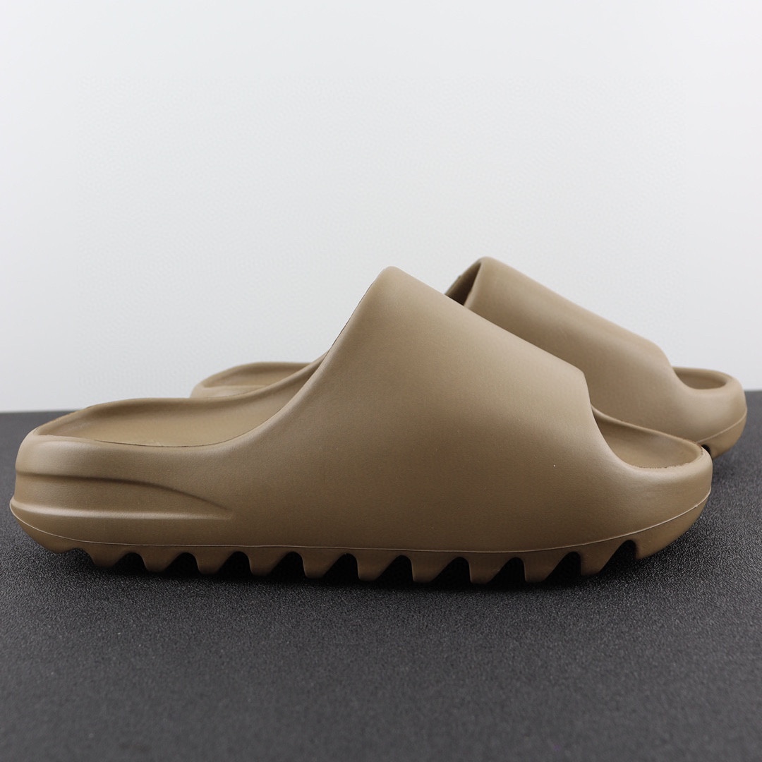 ¡Zapatillas Yeezy de coco!