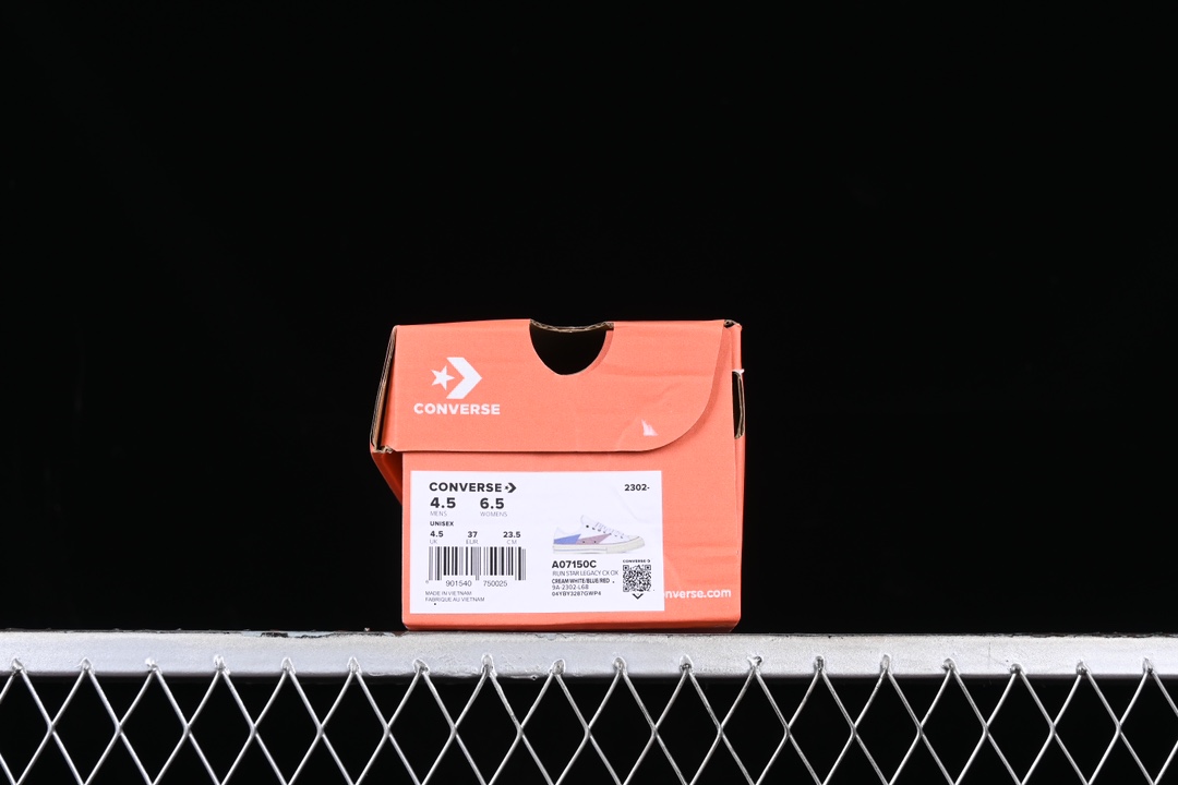 💰150纯原
Converse 1970s 全新撞色系列 低帮休闲板鞋 A07150C
#米白鞋身搭配撞色元素 附赠宽扁丝绸印花丝绸彩带 复古又温柔
尺码:35 36 36.5 37 37.5 38 39 39.5 40 41 41.5 42 42.5 43 44 M.C3