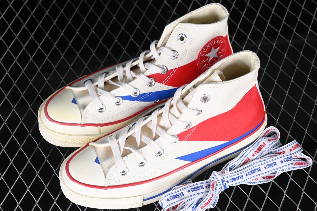 💰150纯原
Converse 1970s 全新撞色系列 高帮休闲板鞋 A07076C
#米白鞋身搭配撞色元素 附赠宽扁丝绸印花丝绸彩带 复古又温柔
尺码:35 36 36.5 37 37.5 38 39 39.5 40 41 41.5 42 42.5 43 44 M.C3