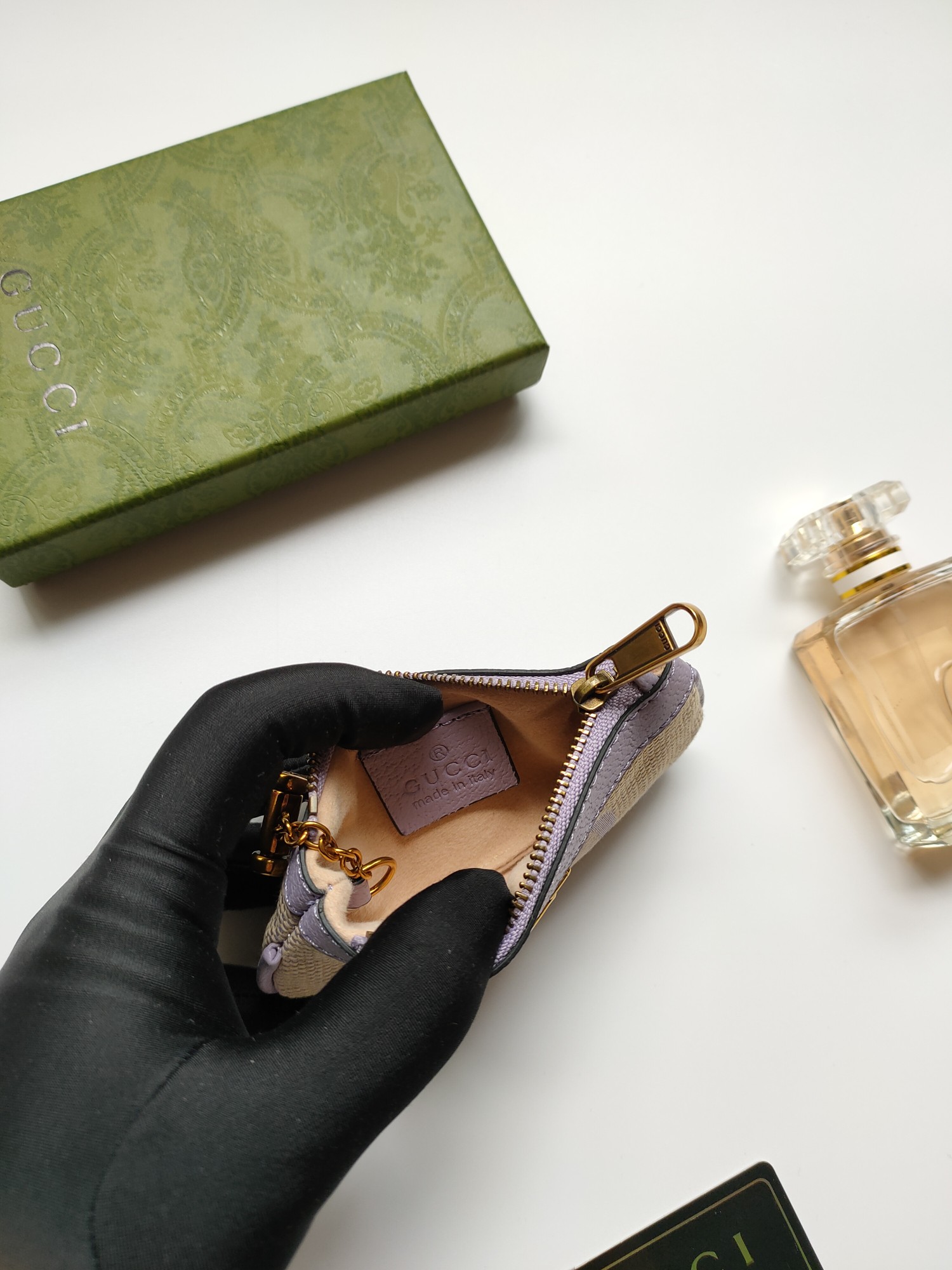 Gucci小財布-新作大字布料と古銅双G金具のコンパクトデザイン