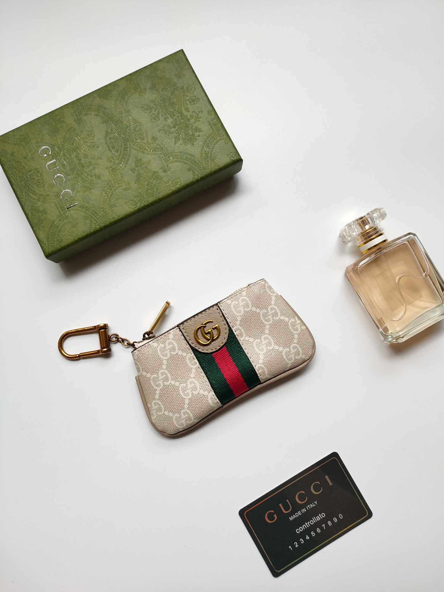 Gucci 小銭入れ 財布 - スタイリッシュな帆布素材とダブルG金具