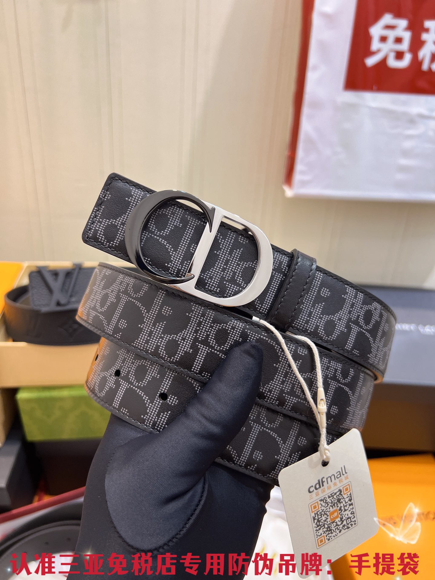 Dior 发货 礼盒 迪奥dior𝟑.𝟓𝐜𝐦宽度 双面 进口头层牛皮单面花 双面可使用