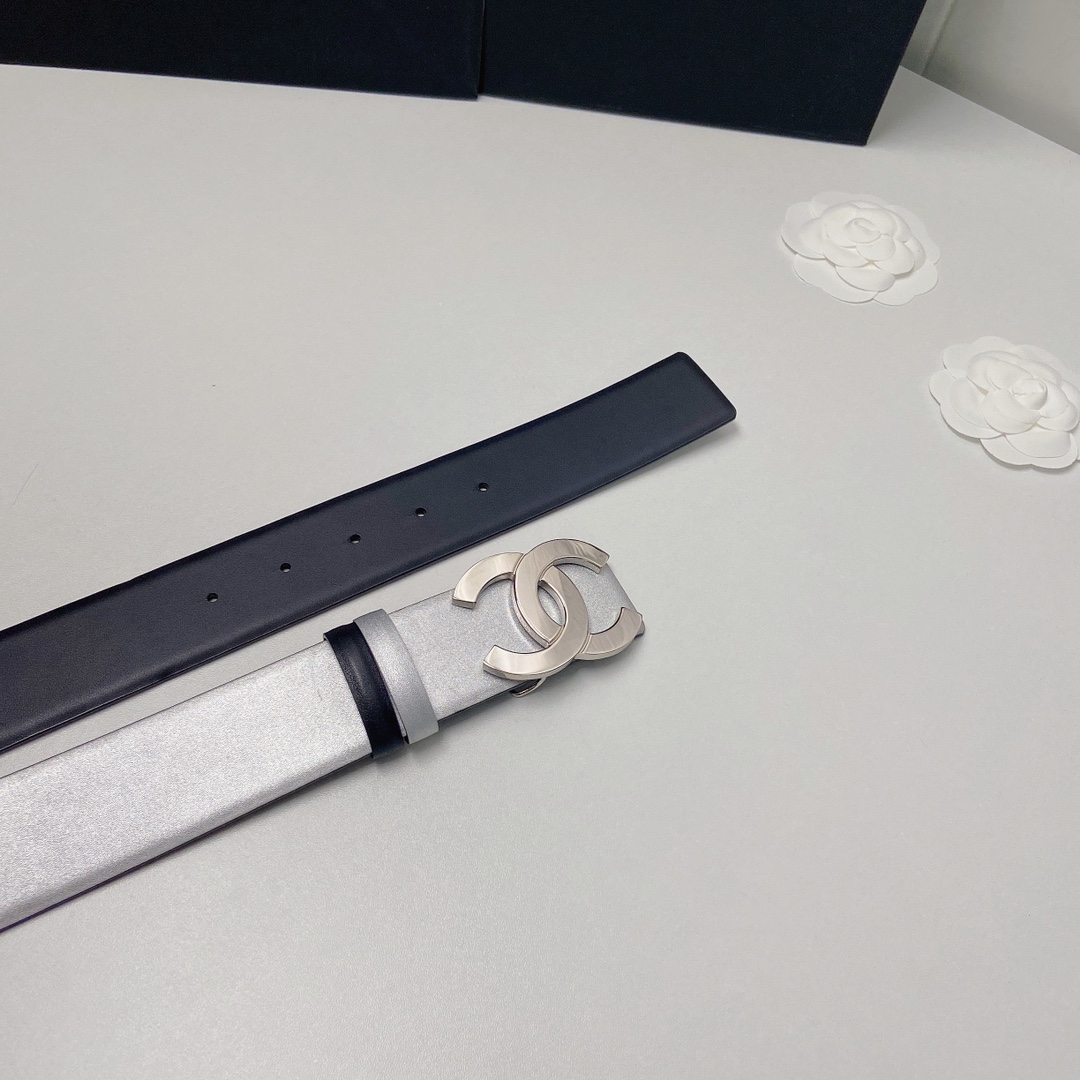 小香4.0Cm双面小牛皮与精品贵金属