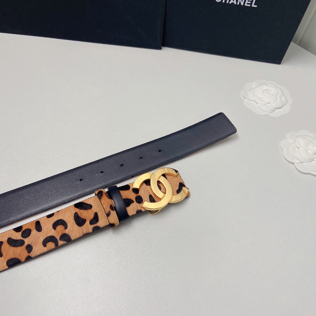 小香4.0Cm双面小牛皮与精品贵金属