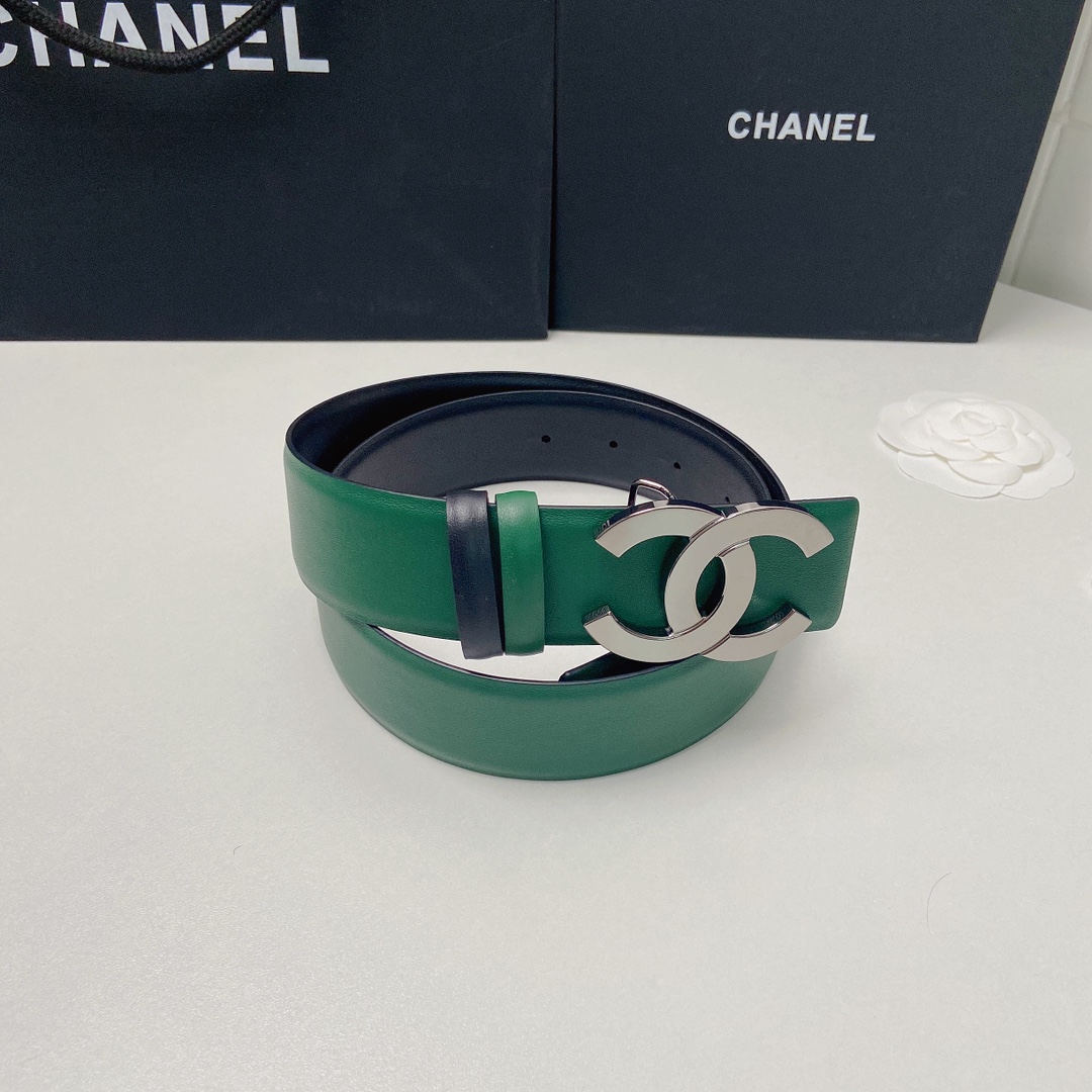 小香4.0Cm双面小牛皮与精品贵金属