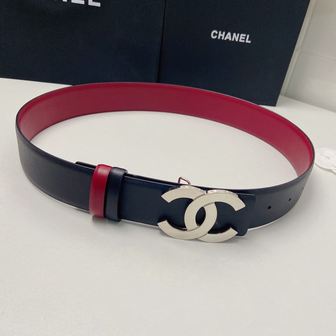 小香4.0Cm双面小牛皮与精品贵金属