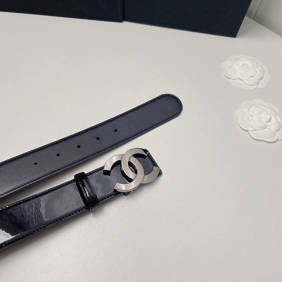 小香4.0Cm双面小牛皮与精品贵金属