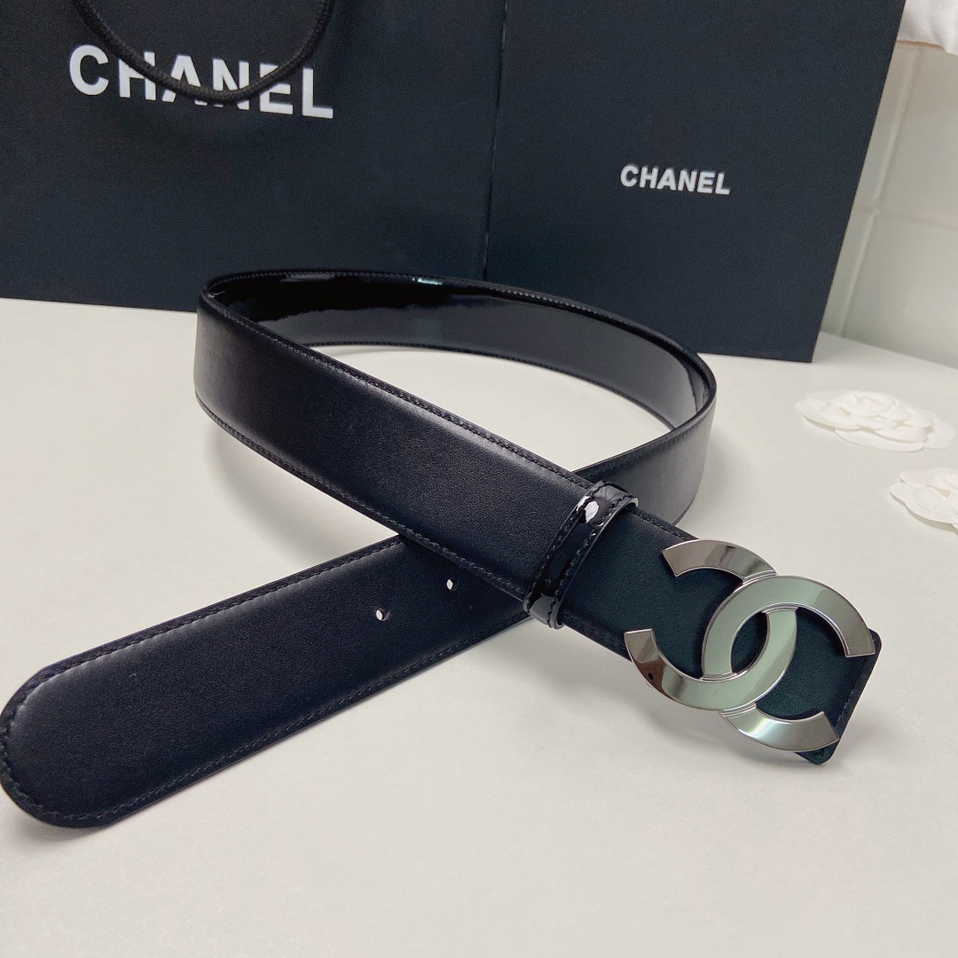小香4.0Cm双面小牛皮与精品贵金属