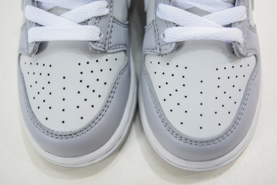180 Nike Dunk Low （PLS) 童鞋 灰白低帮休闲运动板鞋 DH9756-001