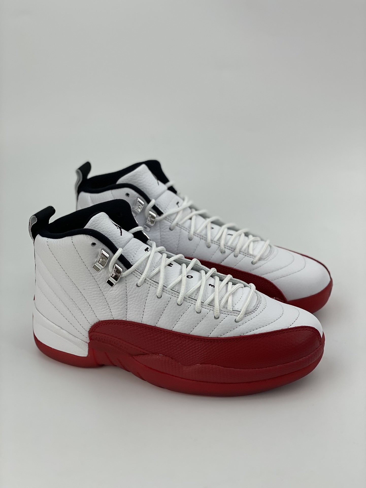 Jordan AJ12 ”Cherry” white and red cherry Air Jordan 12 AJ12 Joe 12 men's cultural basketball shoes CT8013-116 produced by pure original factory