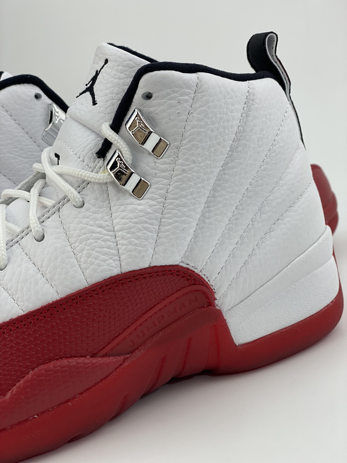 Jordan AJ12 ”Cherry” white and red cherry Air Jordan 12 AJ12 Joe 12 men's cultural basketball shoes CT8013-116 produced by pure original factory