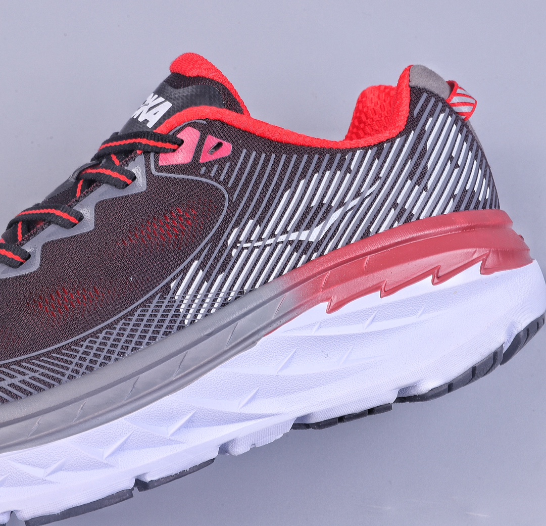 180 HOKA ONE ONE Challenger ART 5代 机能缓震跑鞋