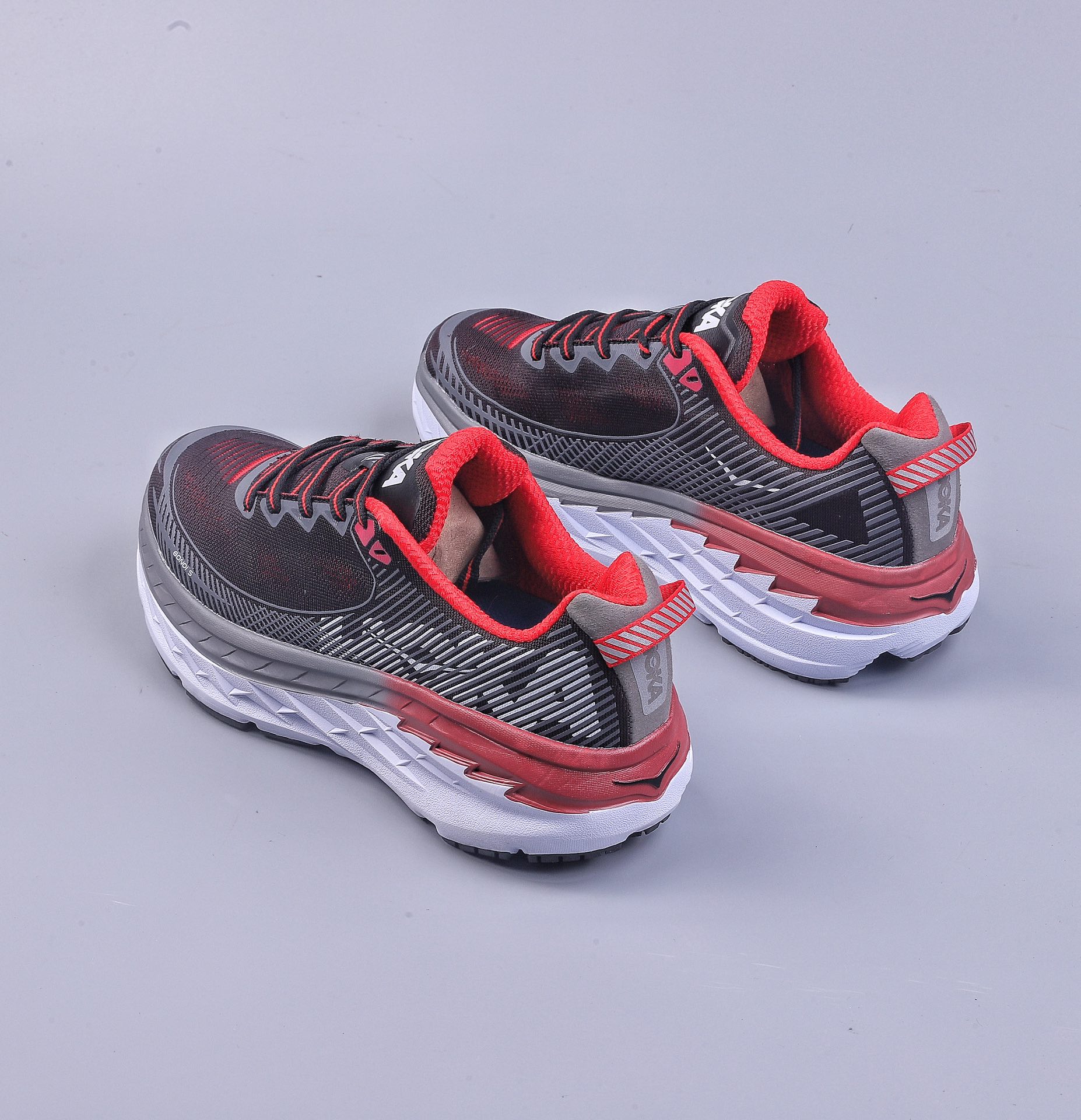 180 HOKA ONE ONE Challenger ART 5代 机能缓震跑鞋