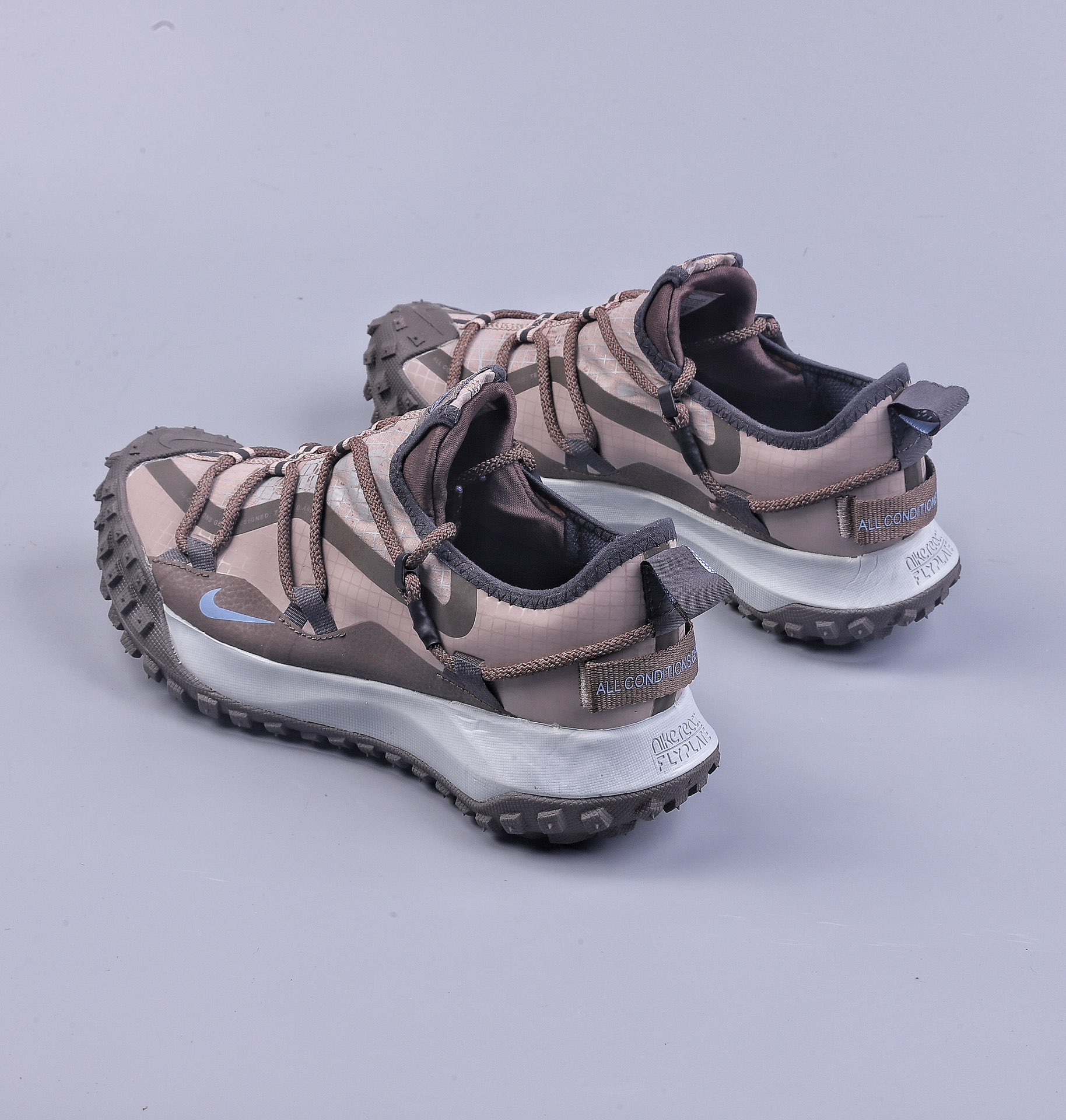 200 Nike ACG Mountain Fly Low GTX SE 户外登山运动鞋 DQ1979-001