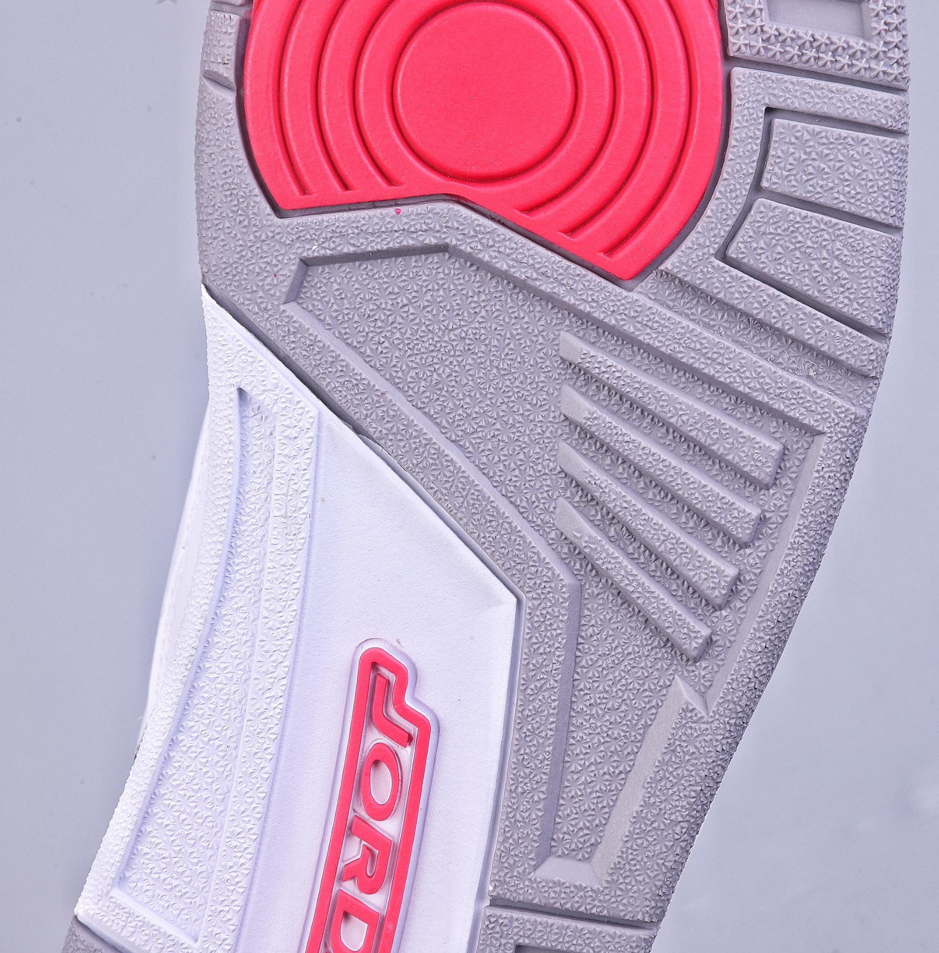 240 S Air Jordan AJ3 Retro 白酒红 红雀原楦原纸板开发 CT8532-126