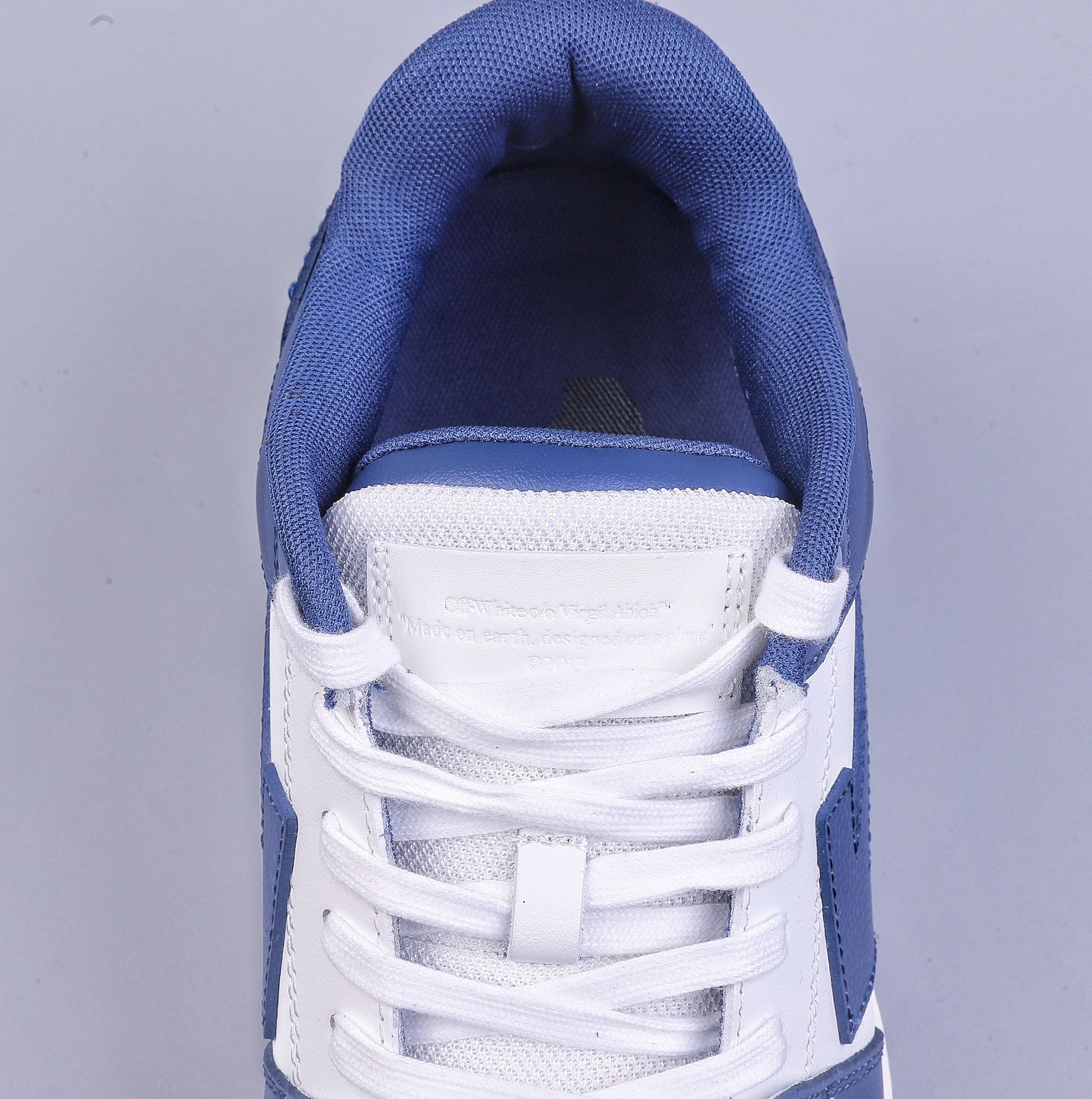 350 OK Off-White Virgil Abloh 作为爆款制造机