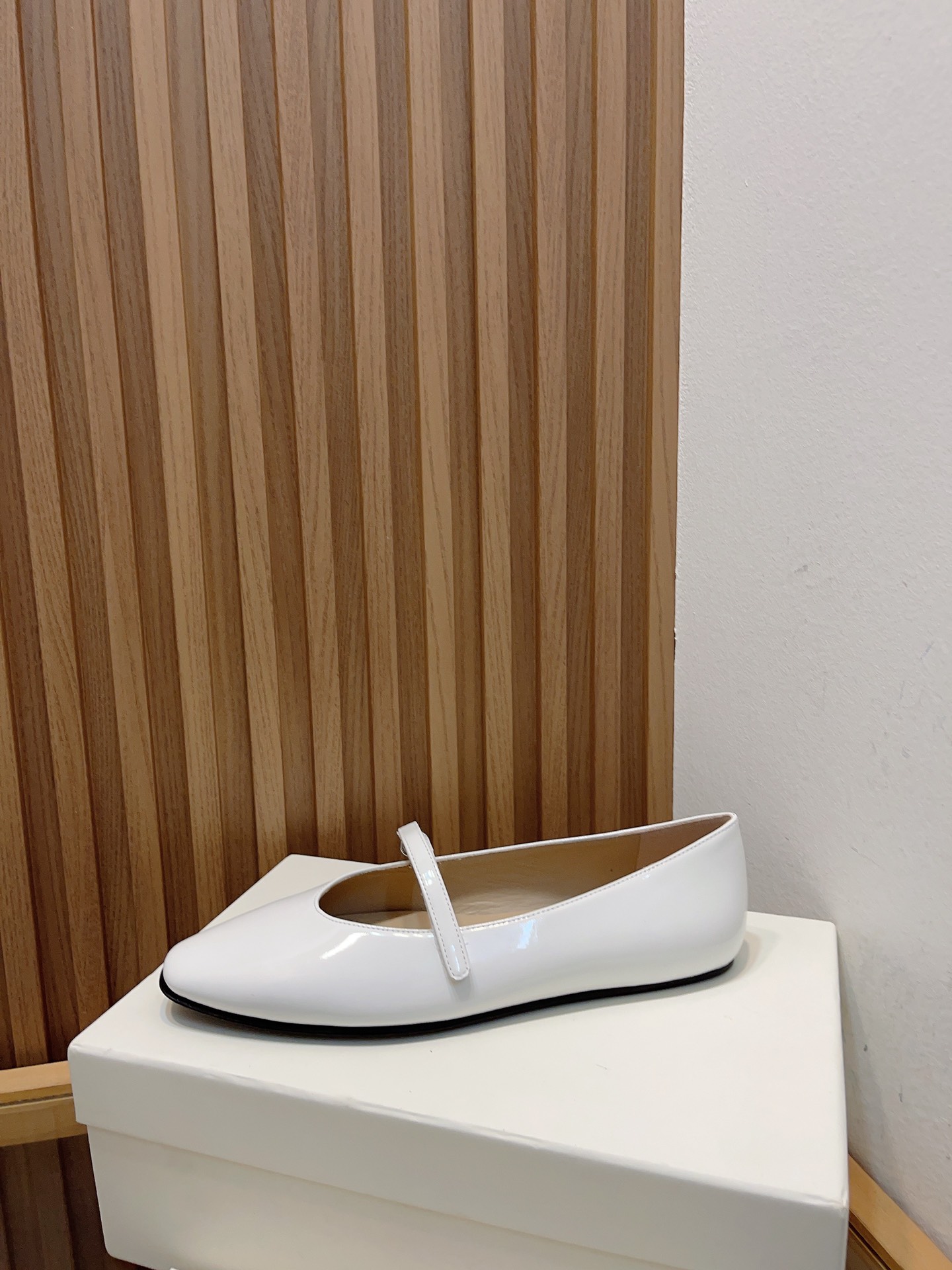 2023 Classic Mary’s Single Shoes: Simple Elegance with Premium Materials and Comfort - 图片 8