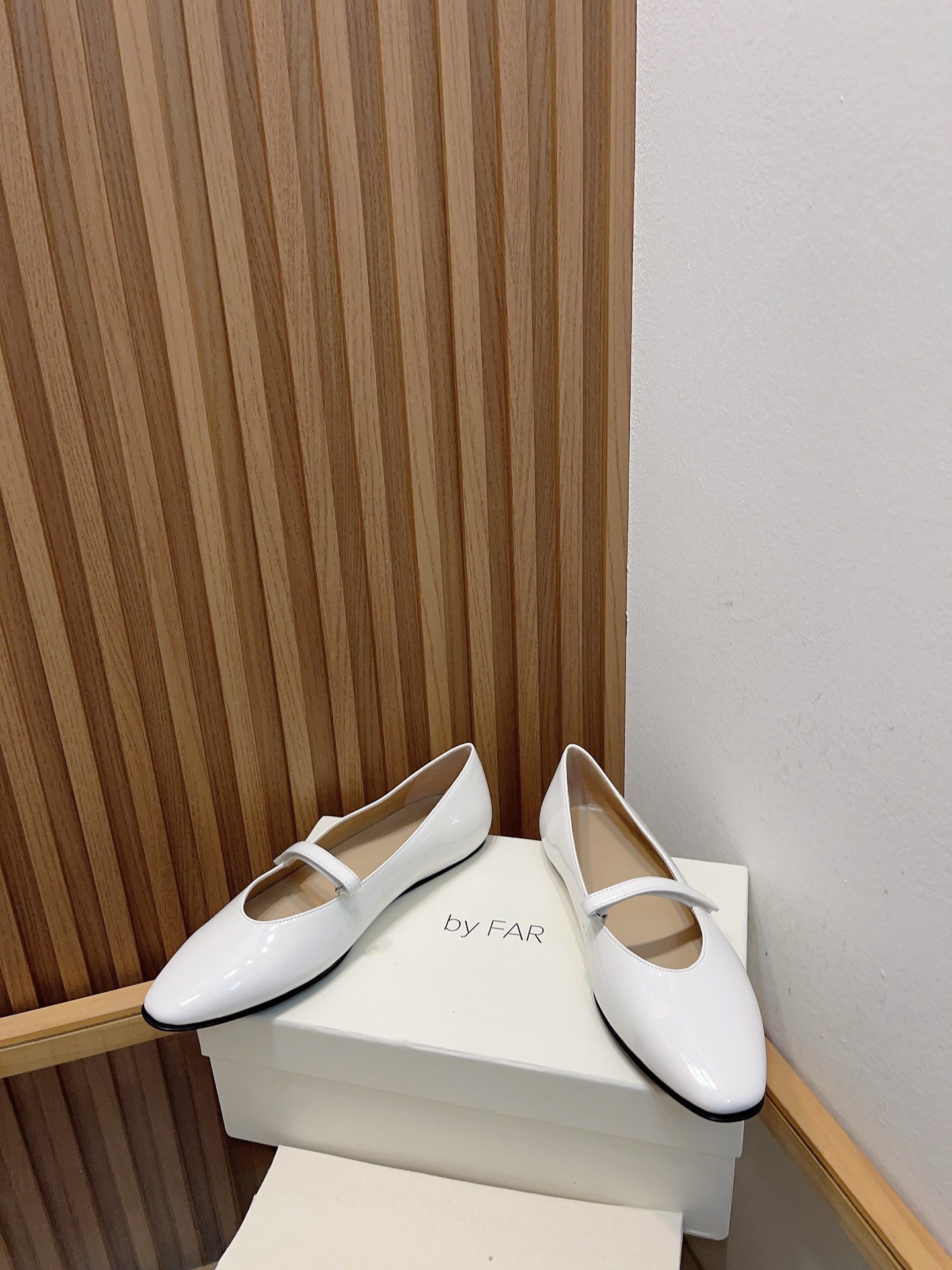 2023 Classic Mary’s Single Shoes: Simple Elegance with Premium Materials and Comfort - 图片 3