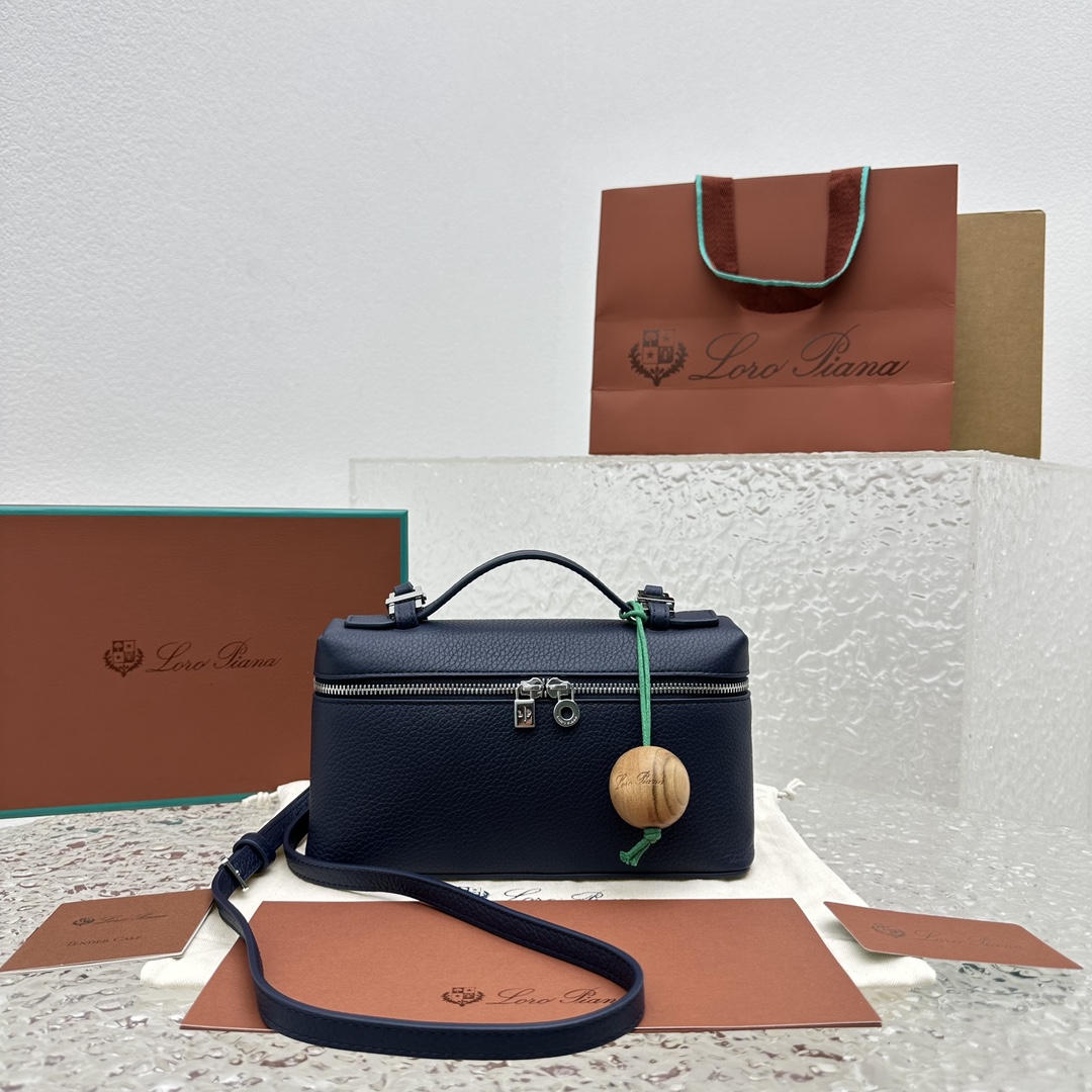 로로피아나 128806 가방 Loro Piana Bag
