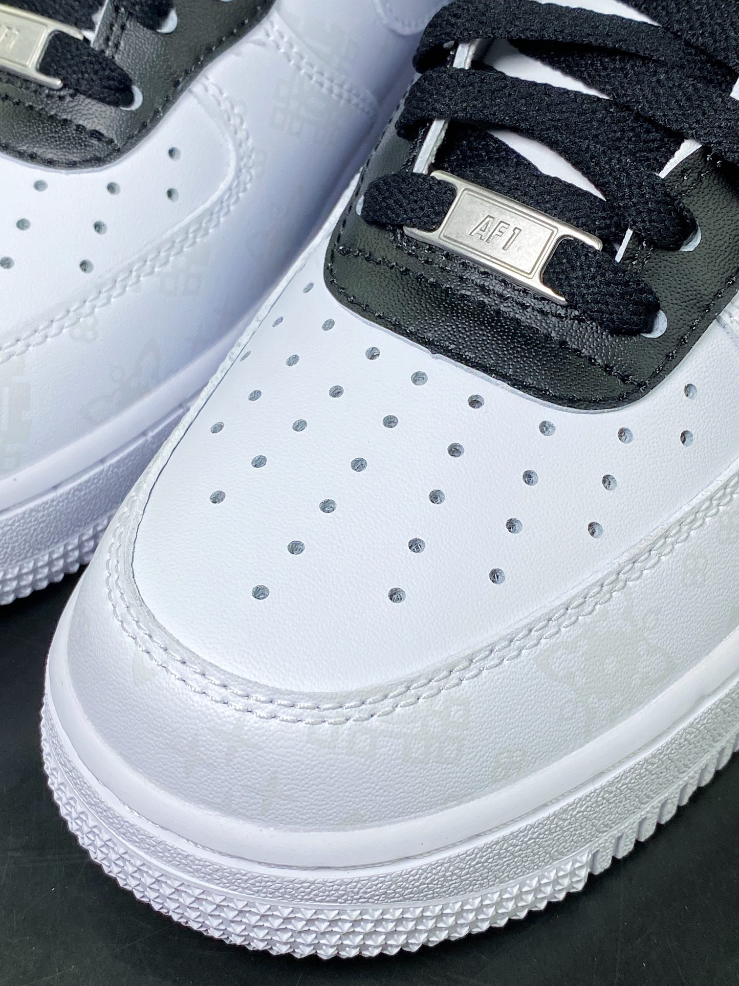 Air Force 1'07 Low Retro SP Air Force 1 low-top classic versatile casual sports sneakers ”white black light gray silk print” CW2288-111