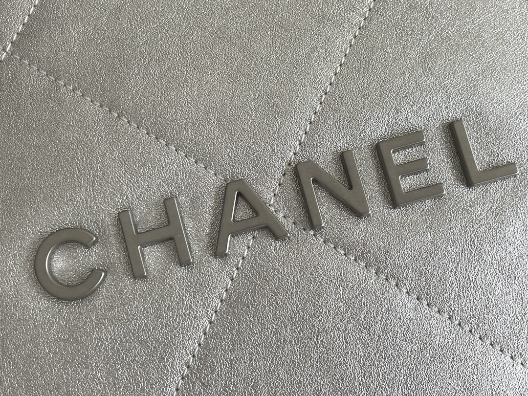 🌼现货 白金版▪️正品级 包装如图全新现货‼️超级火爆𝟮𝟮𝗕𝗮𝗴中号𝗖𝗵𝗮𝗻𝗲𝟭 𝟮𝟮包购物袋 𝟐𝟑𝐏新