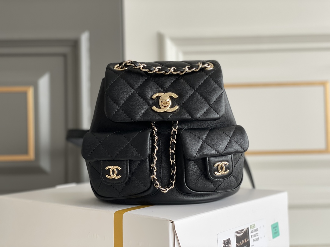 . Edición platino ▪️ Calidad de original, empaque como se muestra. Chanel 24A nueva versión mejorada, mochila retro de …