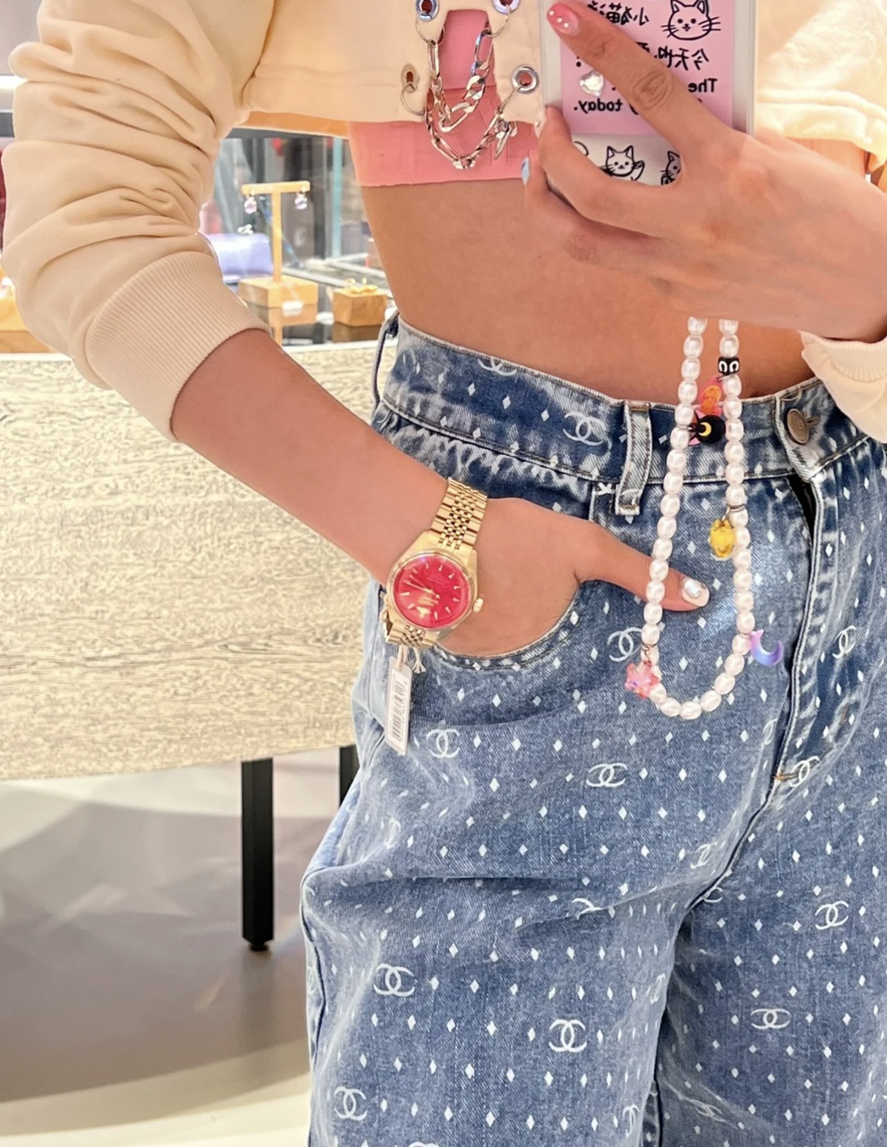paired with a bracelet finished in an understated - Comprehensive 9