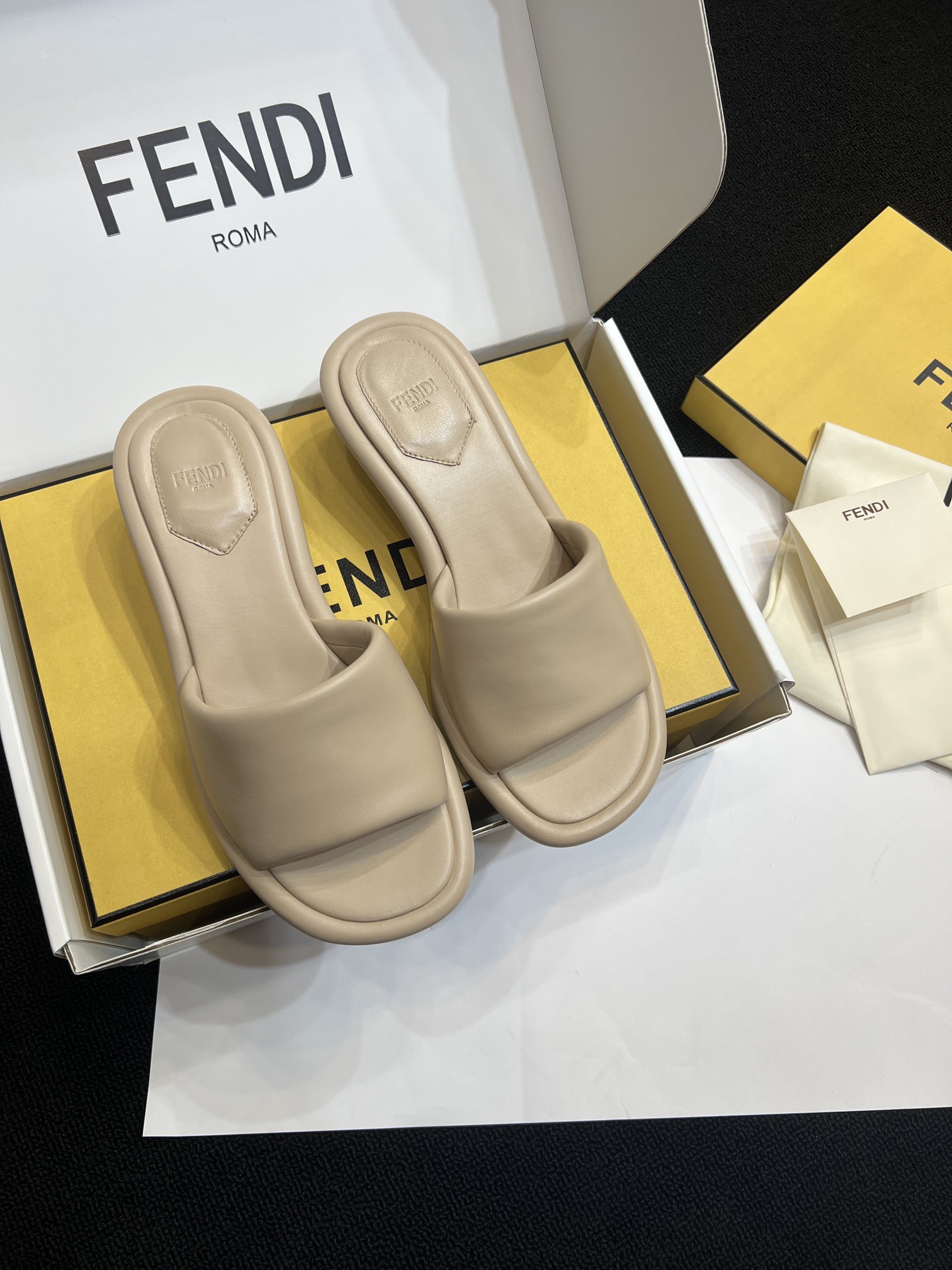 펜디 신발 122164 Fendi Shoes