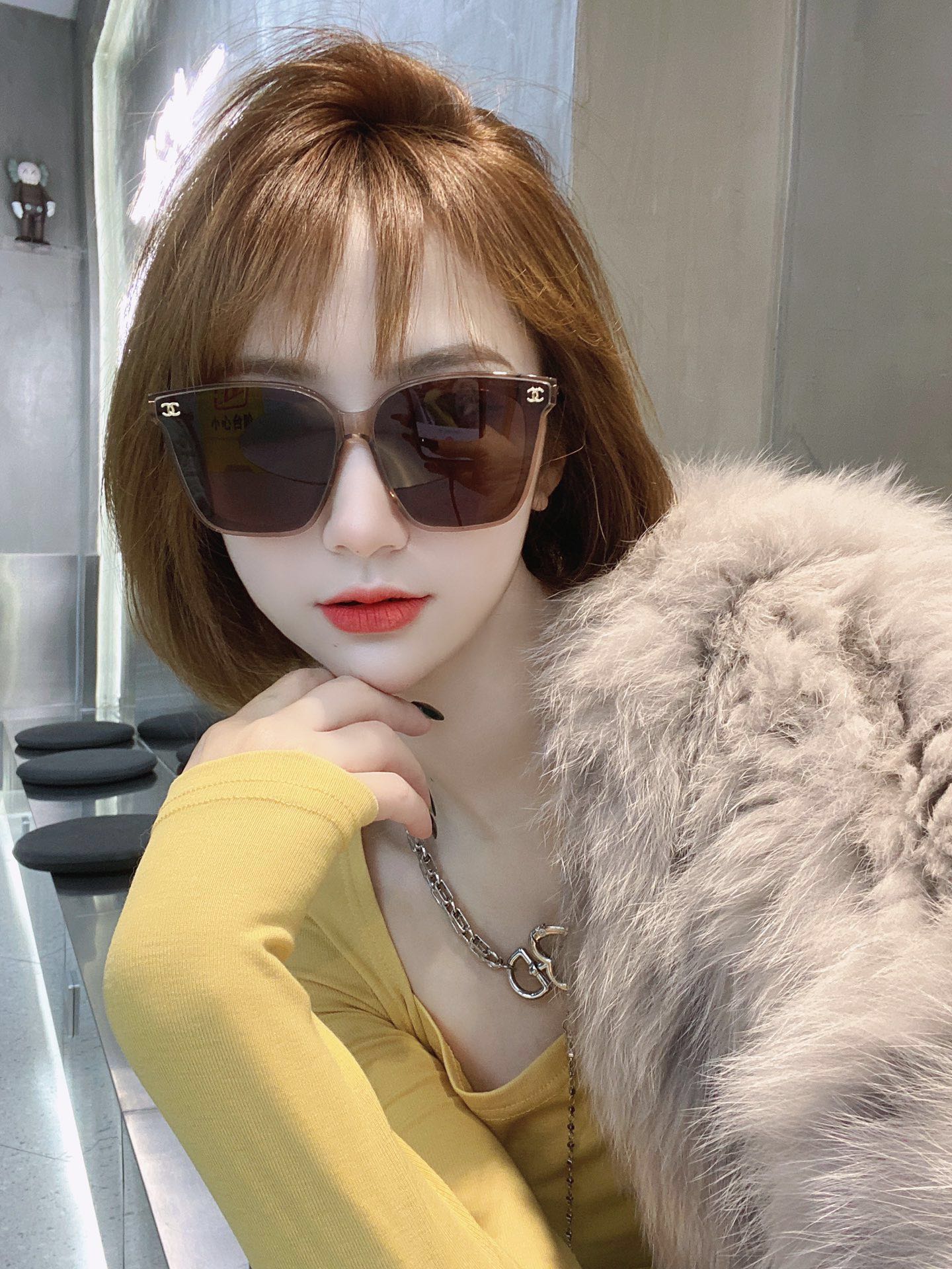 Chanel mirror quality
 Sunglasses Spring Collection