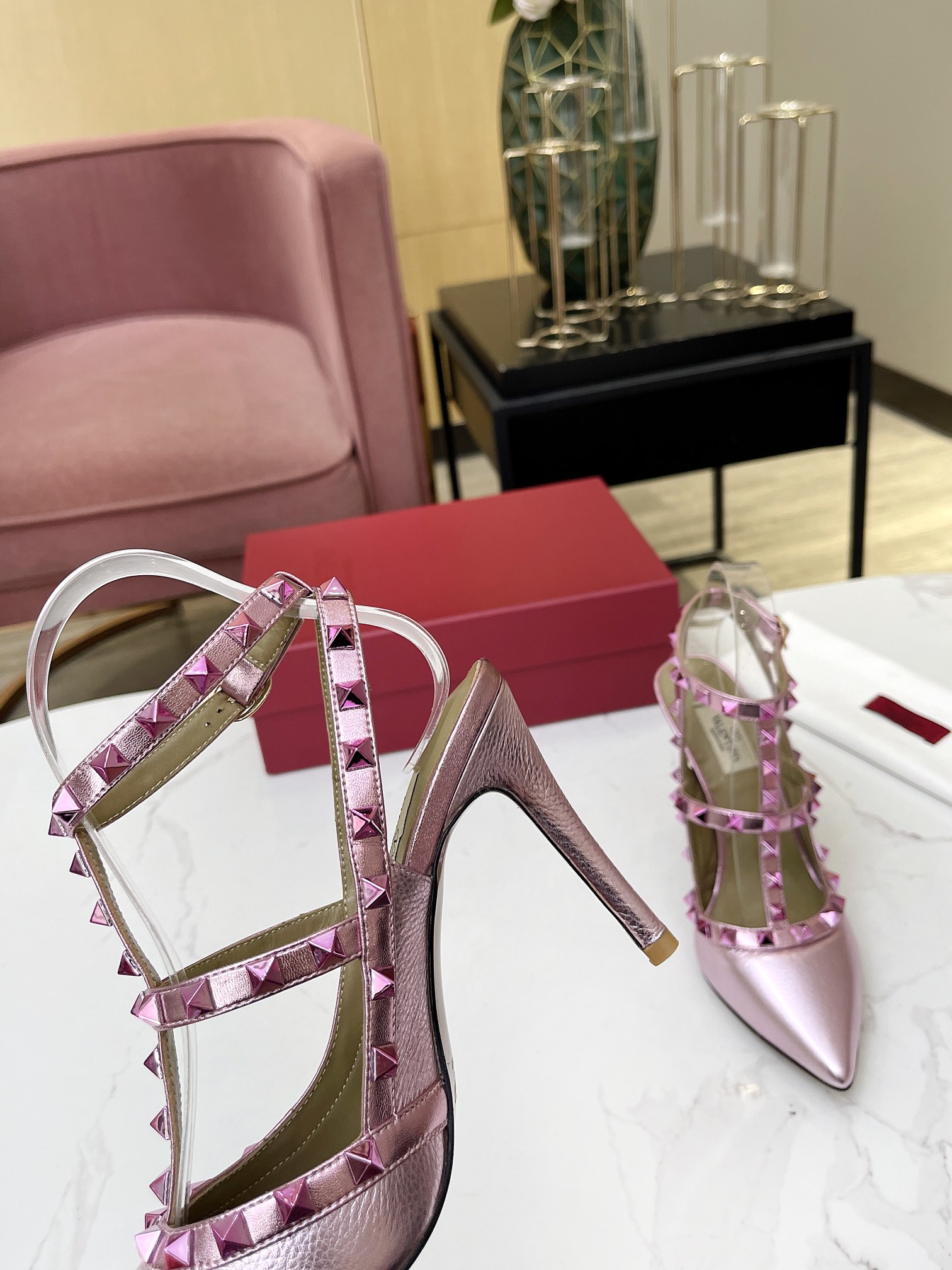 versión superior 𝑉𝐴𝐿𝐸𝑁𝑇𝐼𝑁𝑂 Valentino primavera/verano (nuevos colores) ¡Las mujeres de vuel