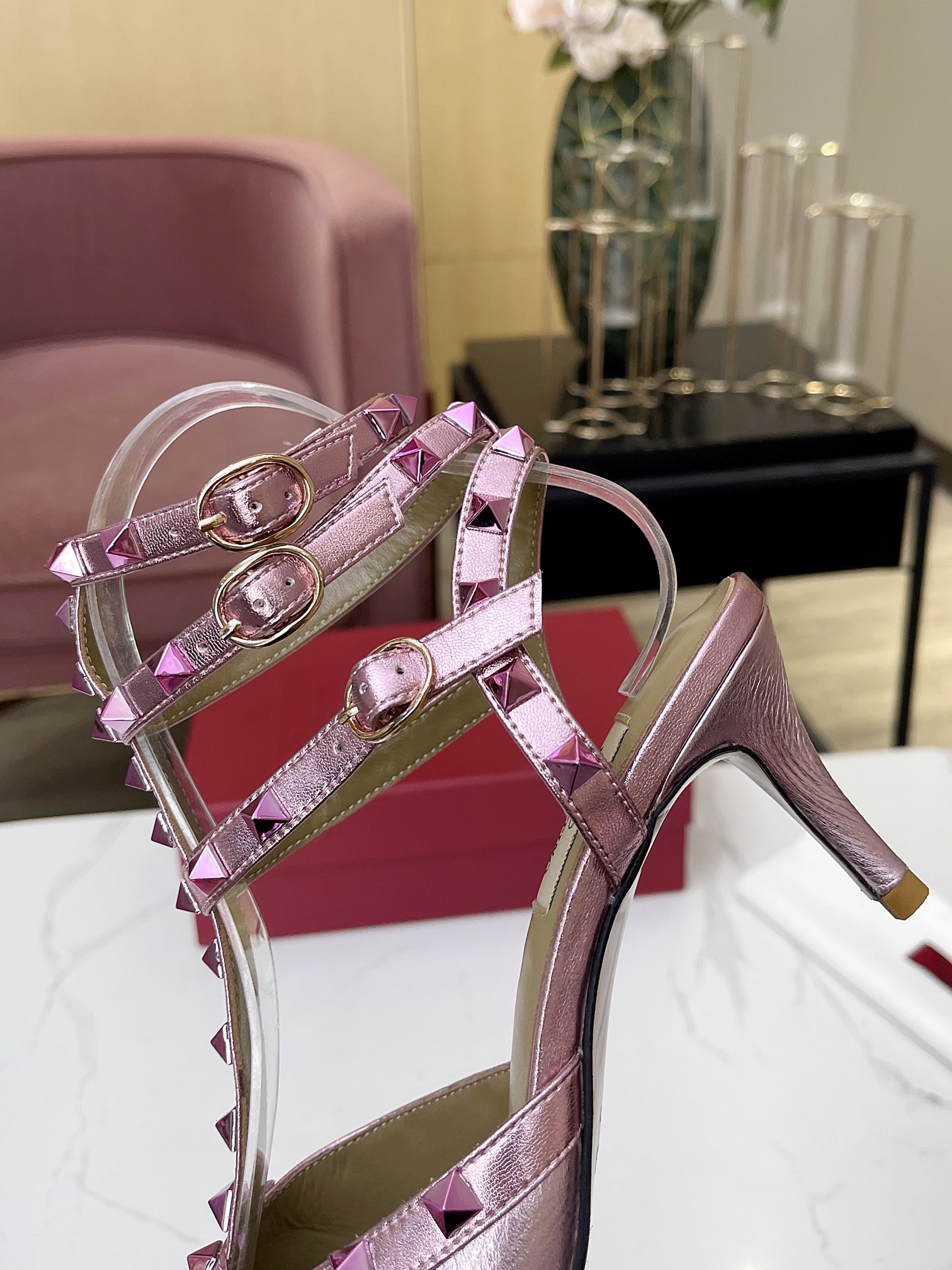 versión superior 𝑉𝐴𝐿𝐸𝑁𝑇𝐼𝑁𝑂 Valentino primavera/verano (nuevos colores) ¡Las mujeres de vuel