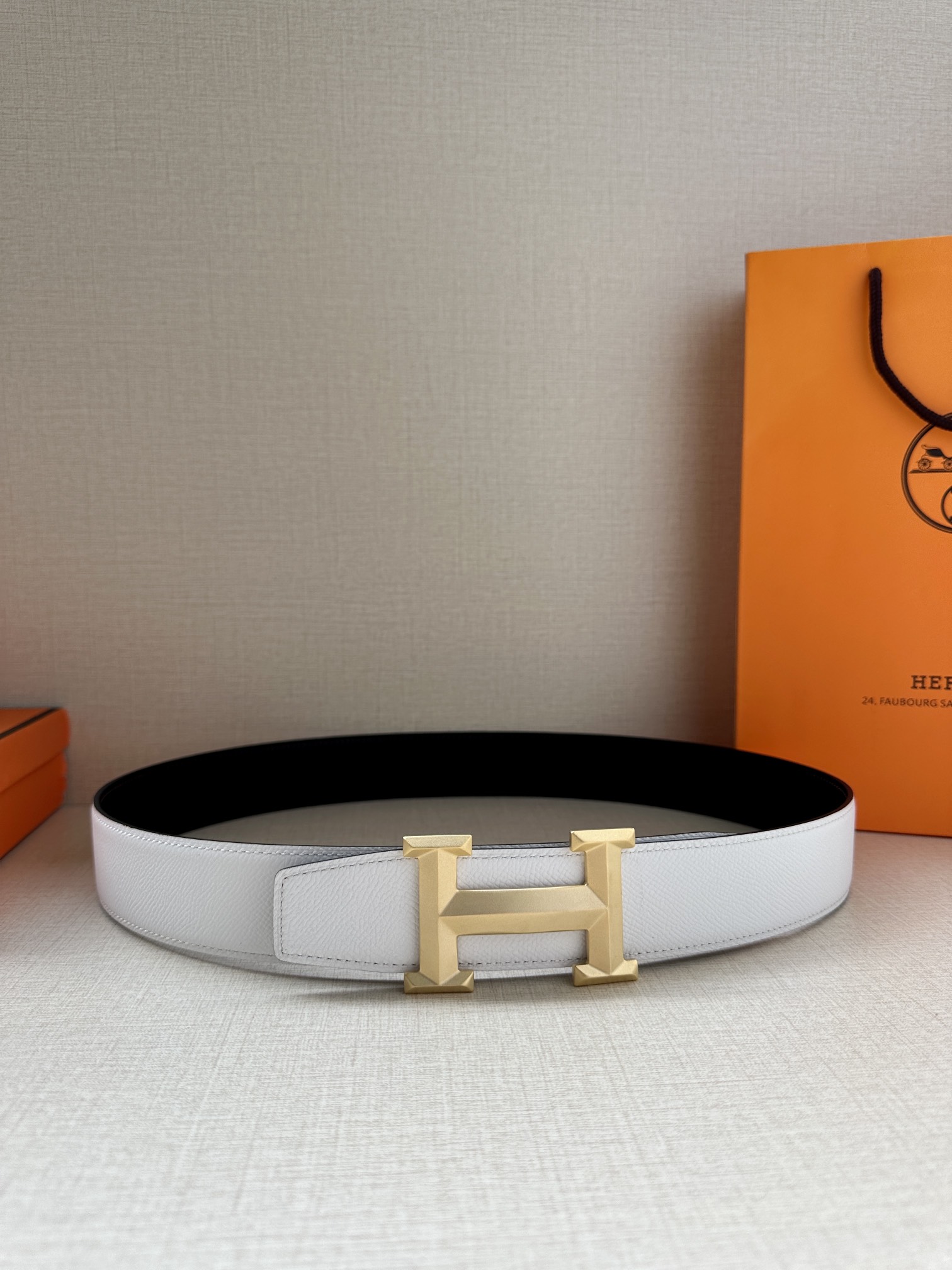 Hermes.爱马仕男款3.8cm精