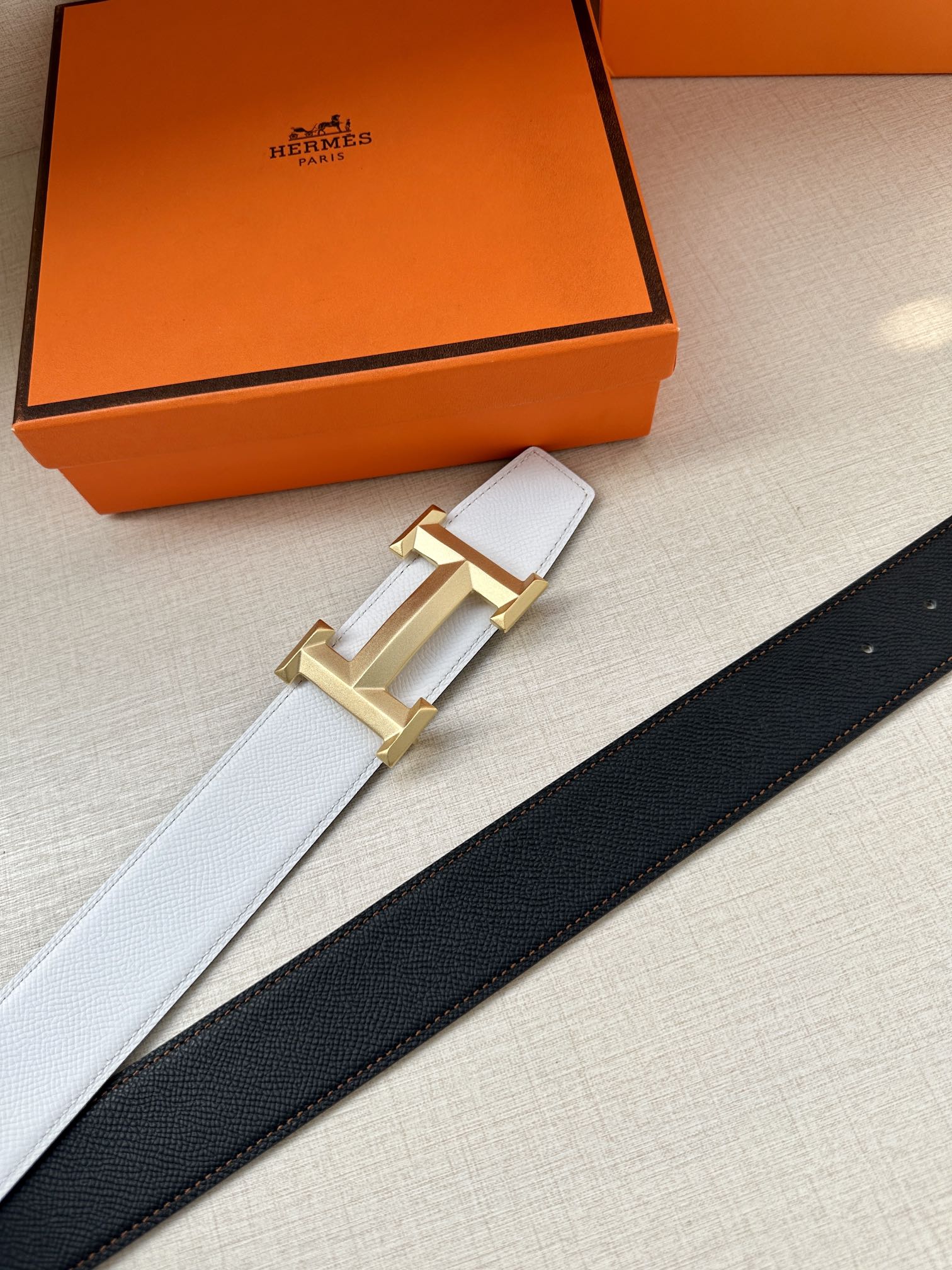 Hermes.爱马仕男款3.8cm精