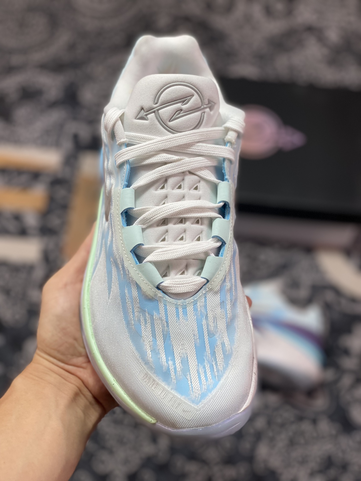 320 优选 原装级别 Nike Air Zoom GT Cut 2 二代缓震实战篮球鞋 FB1866-101