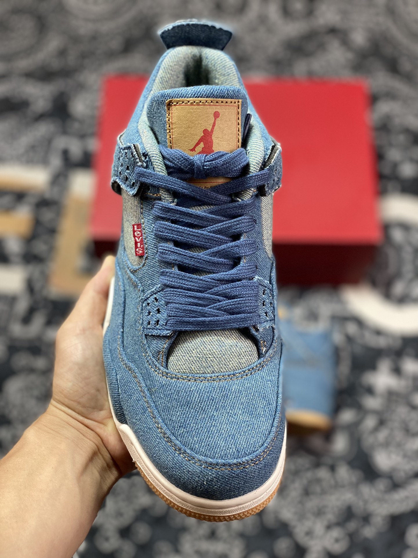 380 原装级别 Air Jordan 4 ” Levi‘s “ AJ4乔4 李维斯联名文化篮球鞋 AO2571-401
