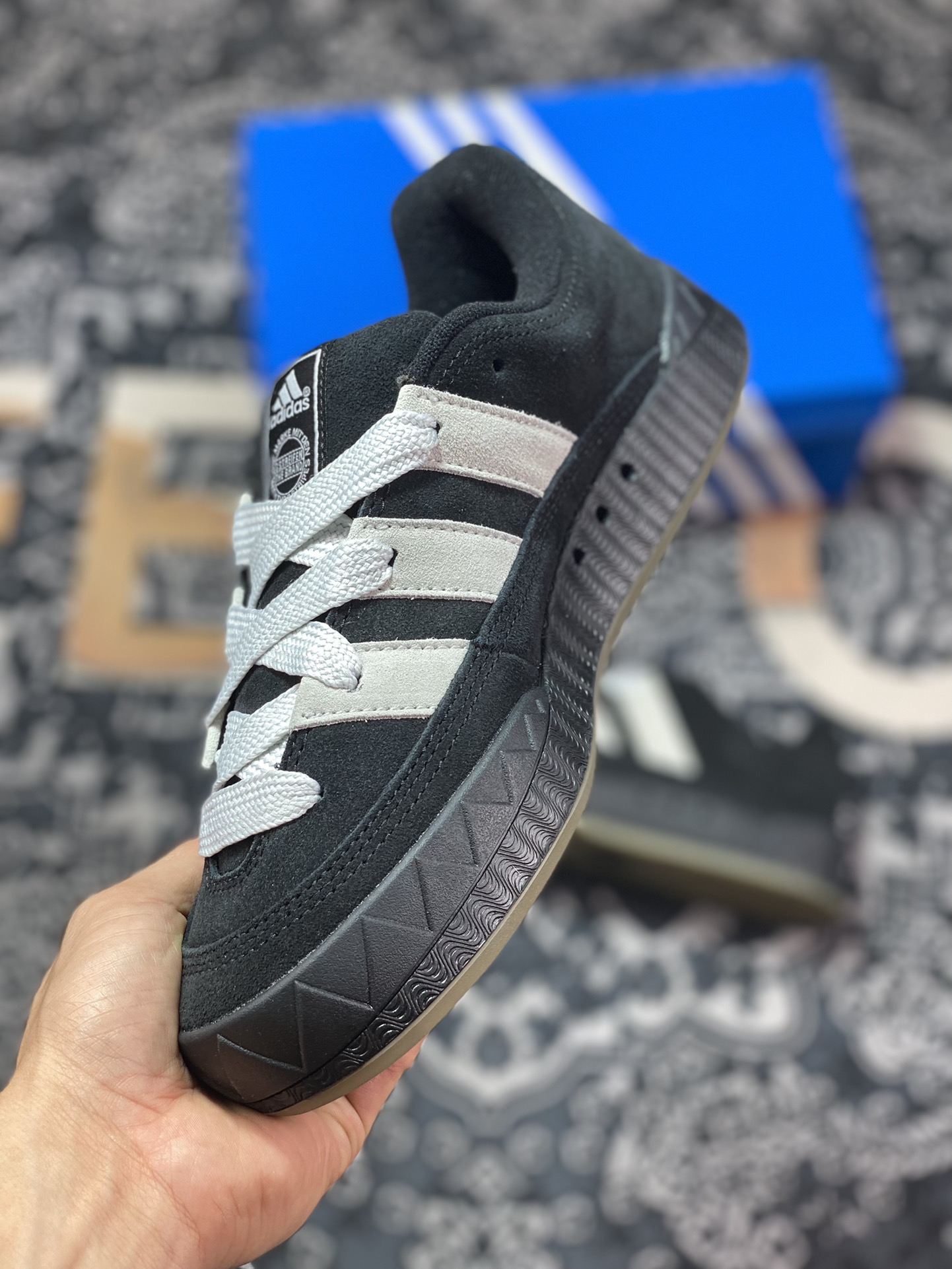 Adidas Originals Adimatic Low Hemp”Black/White”Matic series low-top sneakers “black and gray white” HQ6900