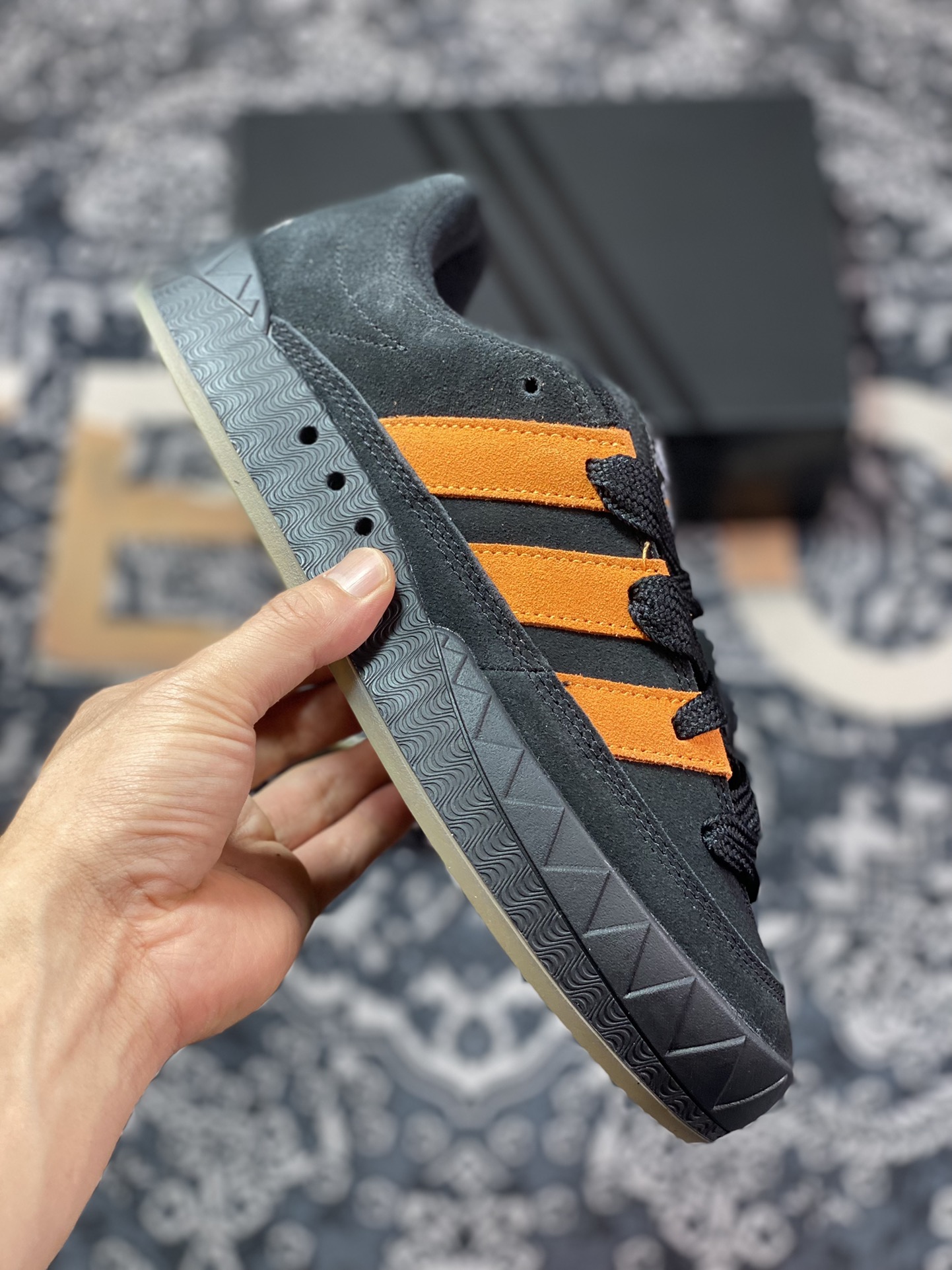 220 JamalSmith x Adidas Adimatic Low”Black/Orange“马蒂奇系列低帮板鞋“翻毛黑橙”GX8976