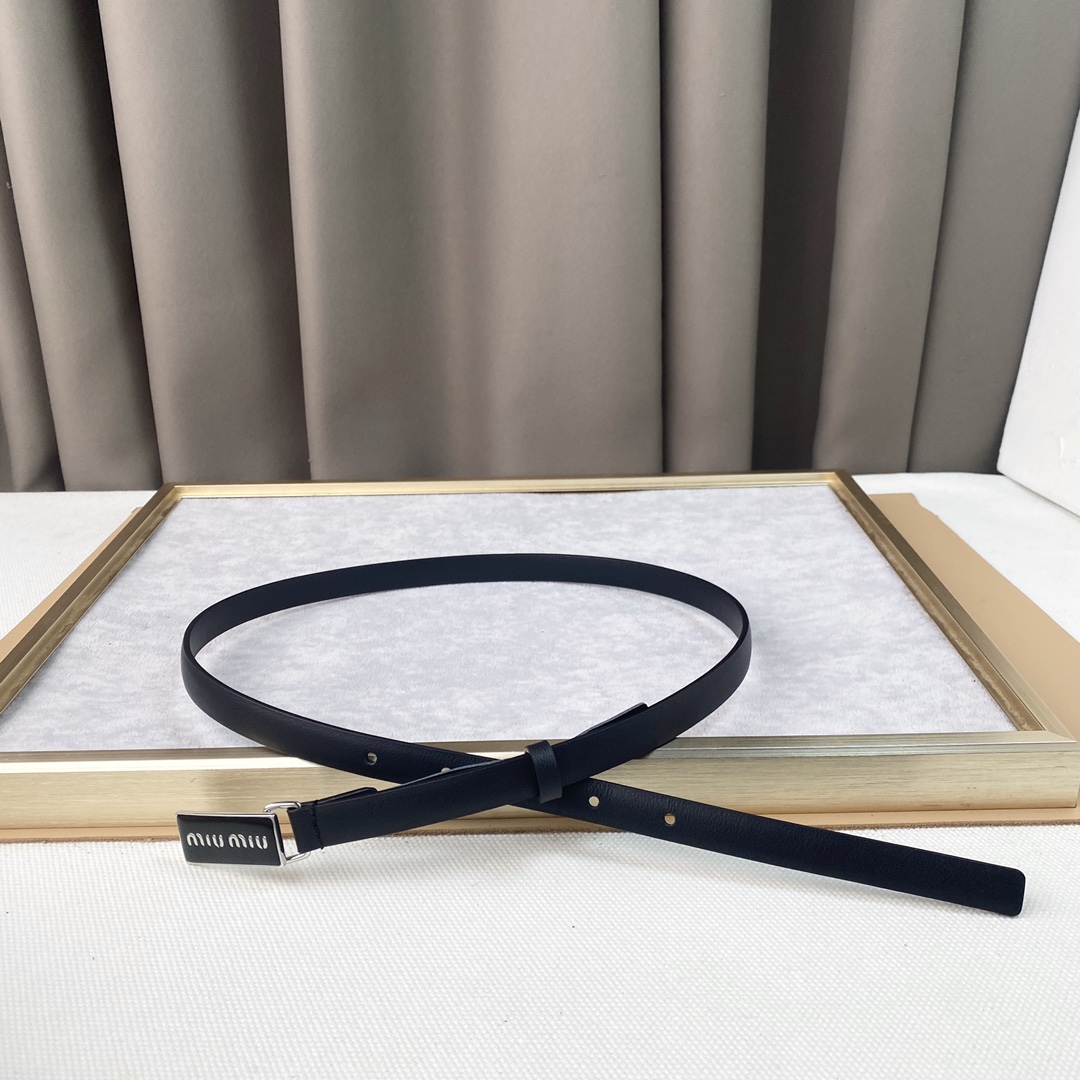MIUMIU小腰带1.5cm裙装裤装