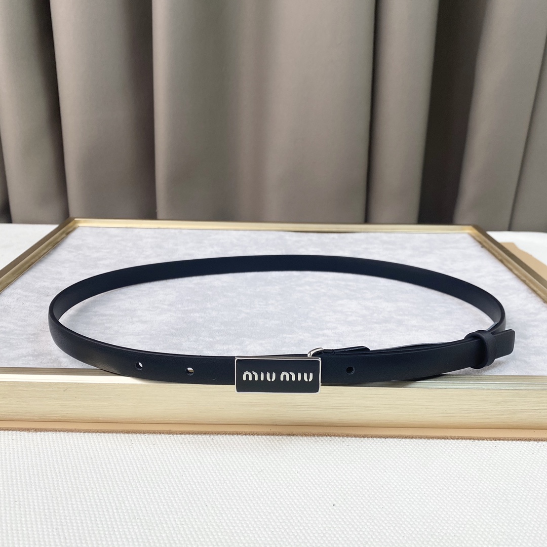MIUMIU小腰带1.5cm裙装裤装