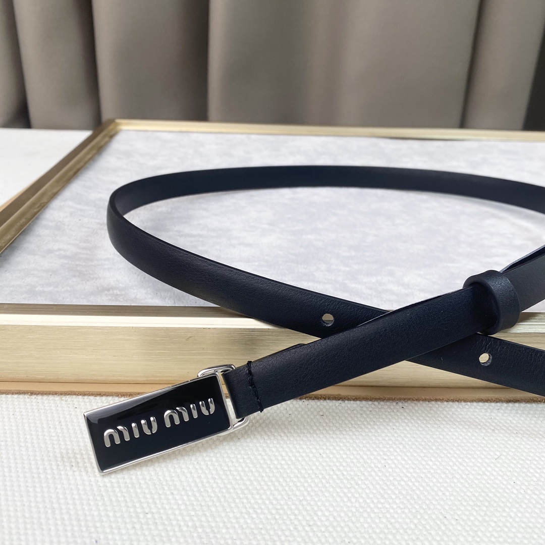 MIUMIU小腰带1.5cm裙装裤装