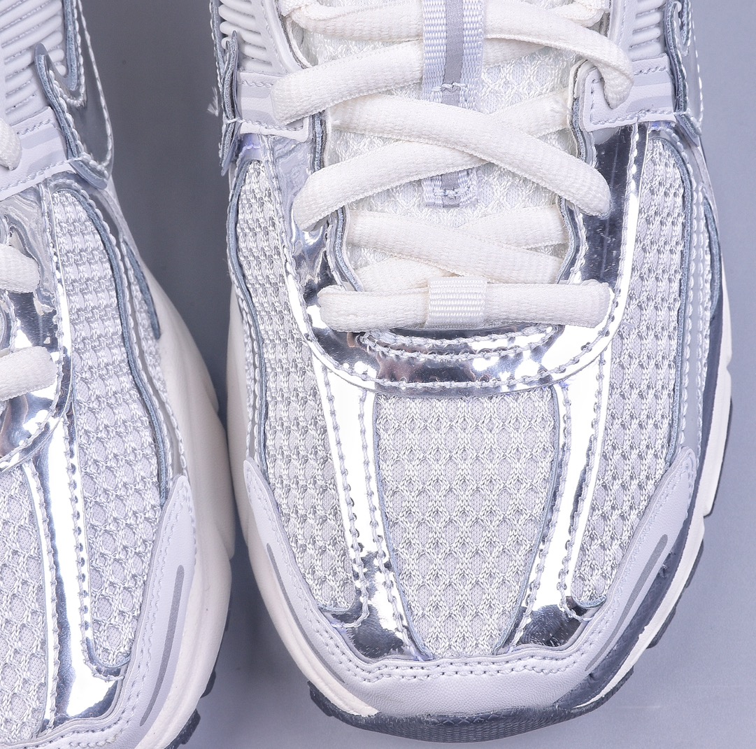 220 Nike Zoom Vomero 5 佛莫罗5代 经典复古潮流运动鞋 FD0884-025-莆田鞋,莆田鞋货源,高仿鞋,高仿鞋货源,安福档口,莆田高仿鞋,莆田鞋批发,高仿鞋批发,莆田高仿运动鞋,高仿运动鞋,莆田运动鞋 220 Nike Zoom Vomero 5 佛莫罗5代 经典复古潮流运动鞋 FD0884-025