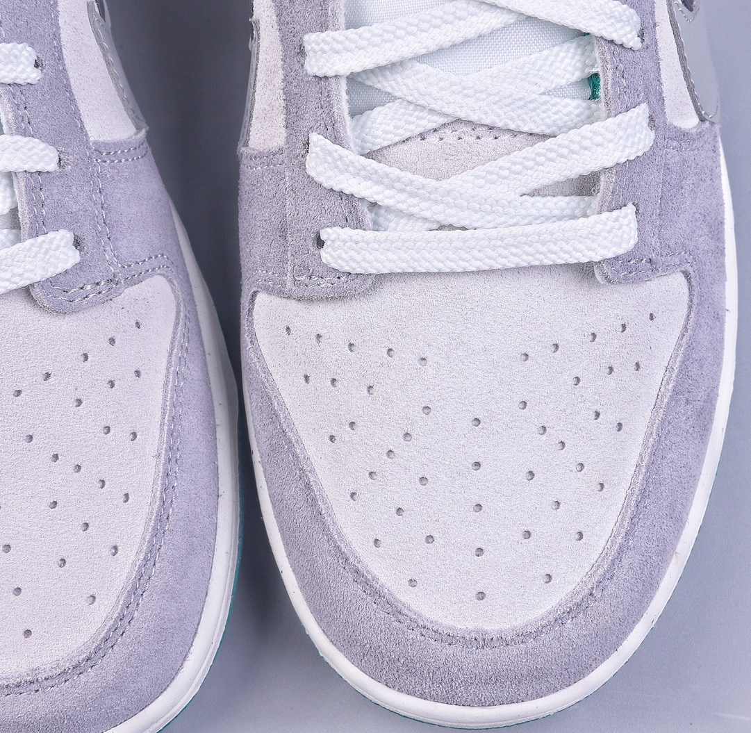 220 CS NIKE SB Dunk 双勾权志龙小雏菊 DO9457-143