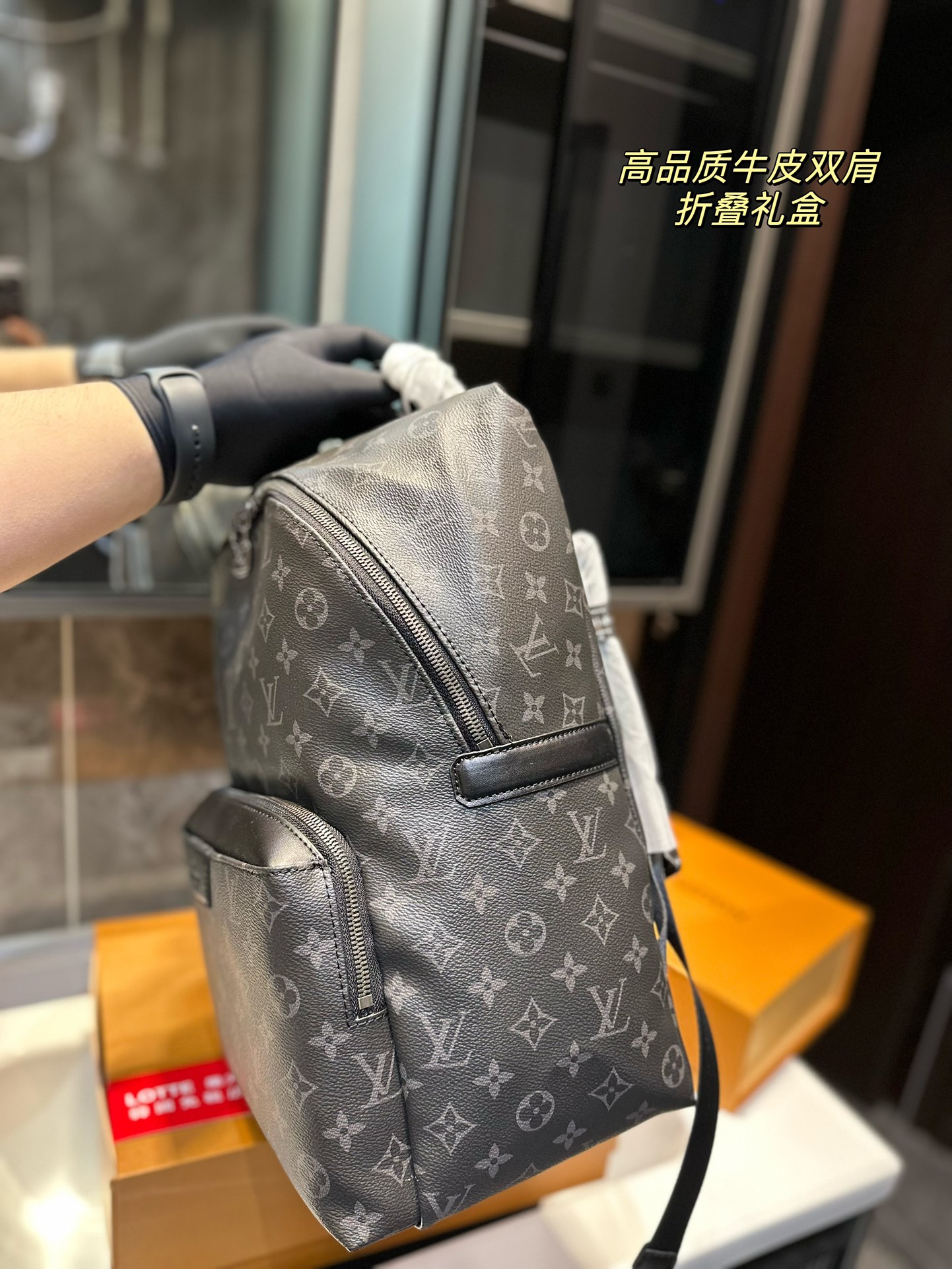 Stylish Shoulder Bag for Men: Practical and Affordable Option - 图片 3