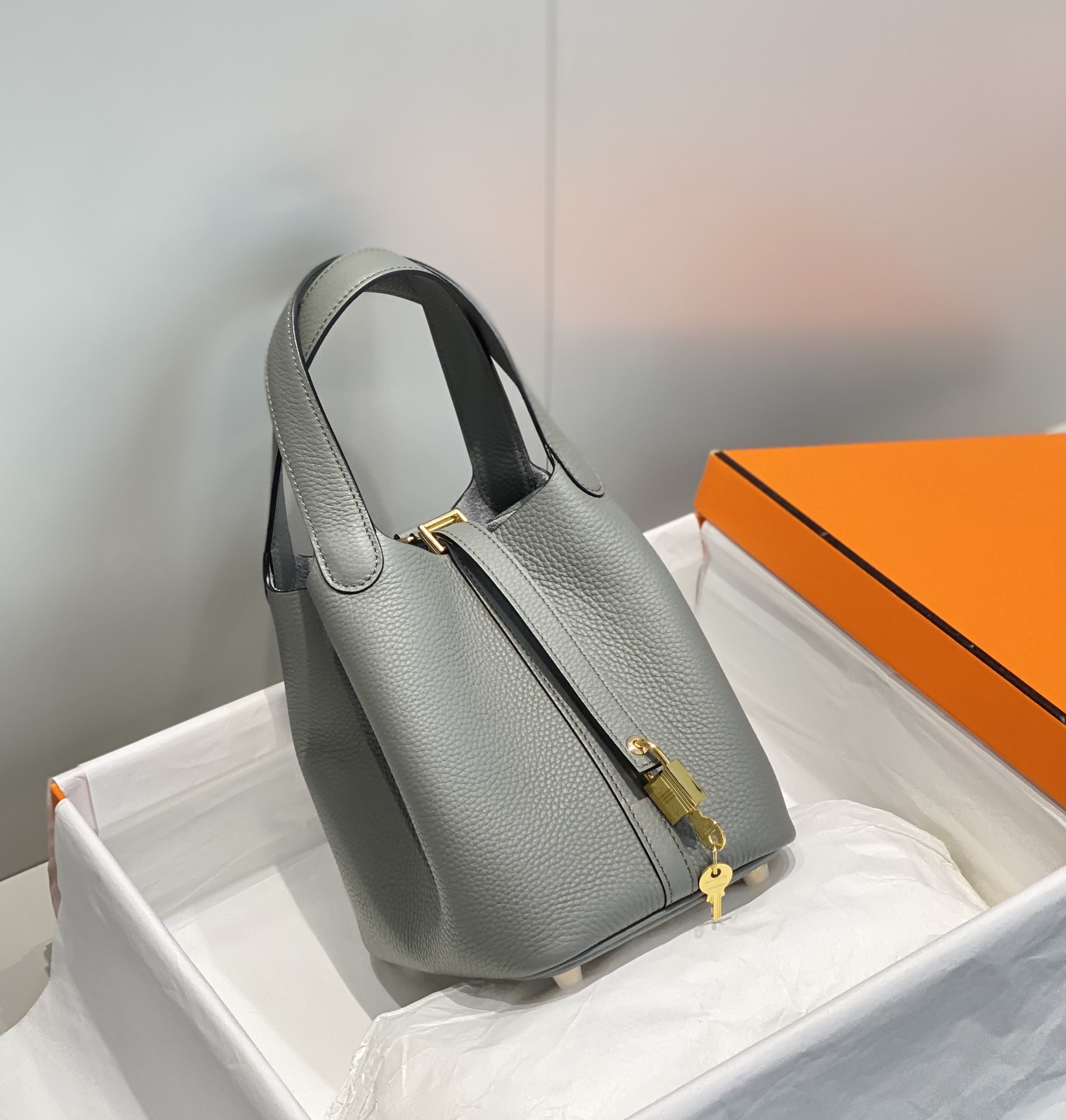 Hermes Picotin Lock 18 Bag in Nuage Grey Leather with Gold Hardware 3 i1687320707 2296 1